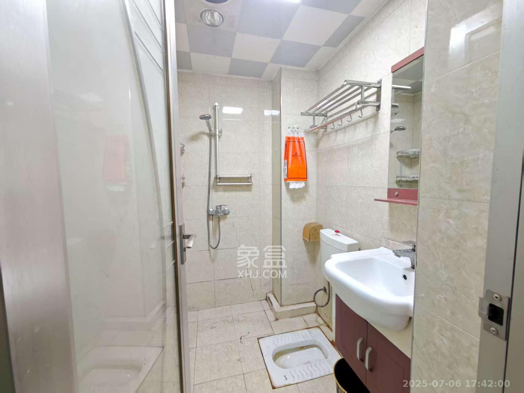 凯轩云顶  1室0厅1卫   1700.00元/月室内图