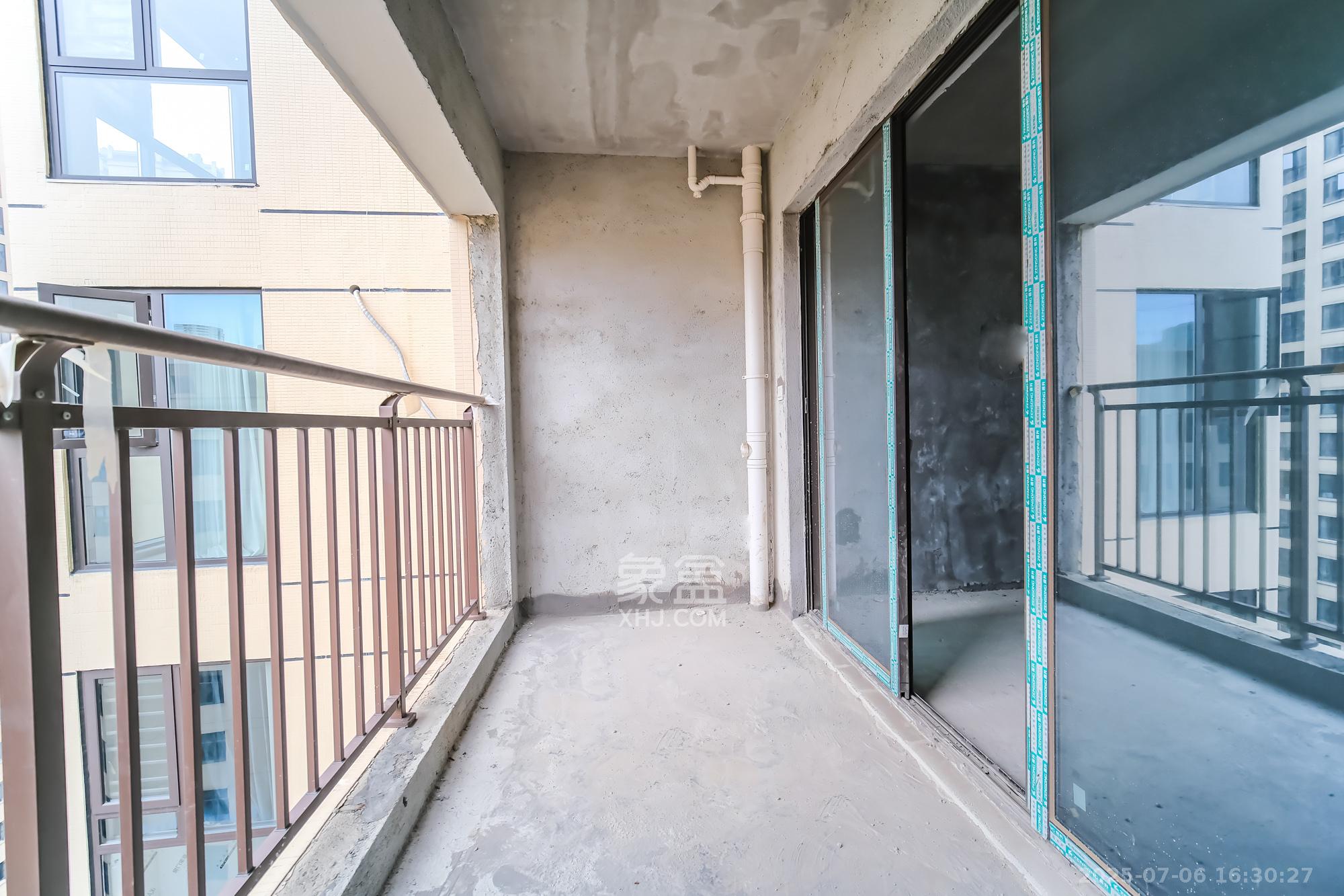 星雅美辰 1室0厅0卫 95.0万 星雅美辰 1室0厅0卫 95.0万阳台