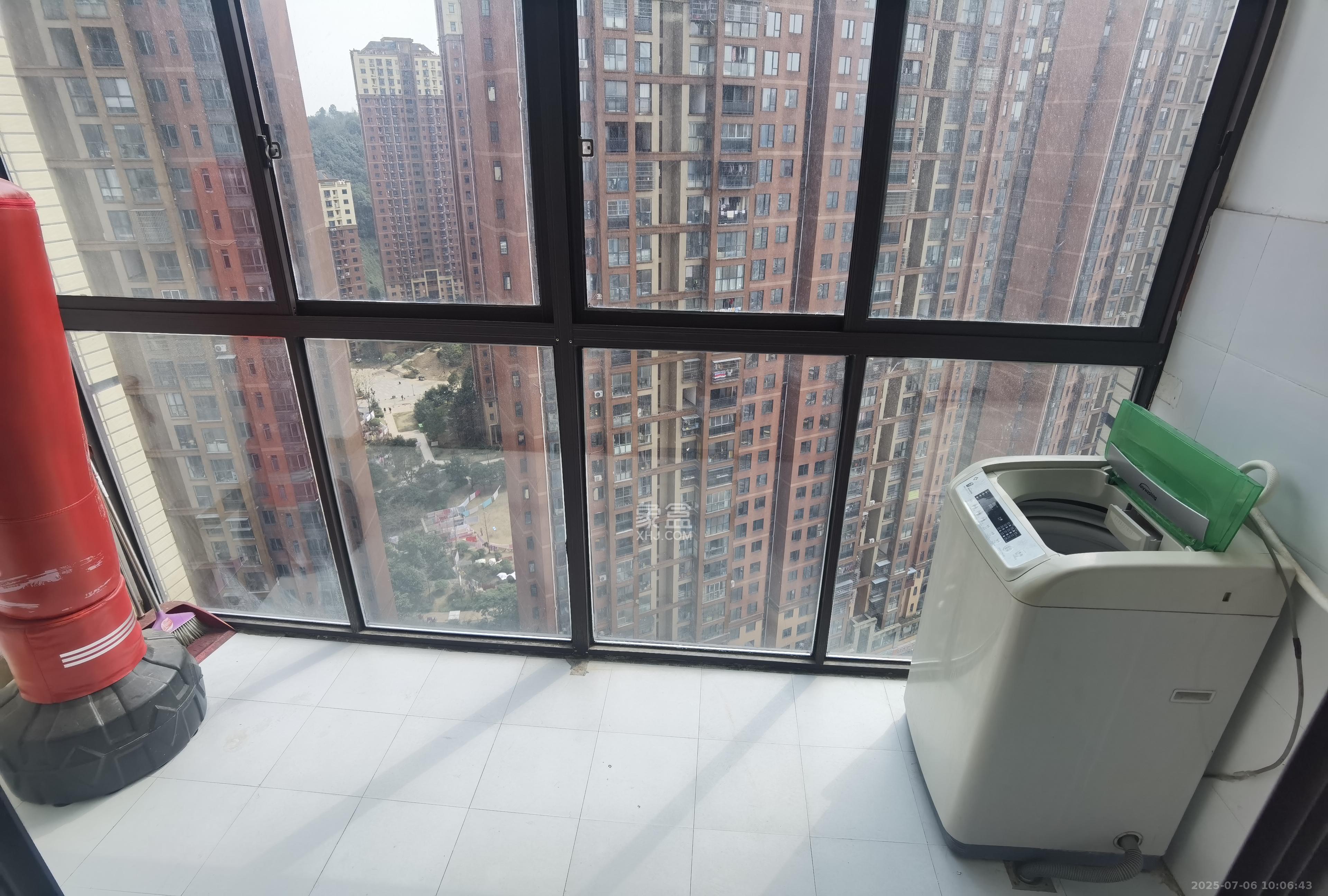 乾源国际  2室2厅1卫   1600.00元/月室内图