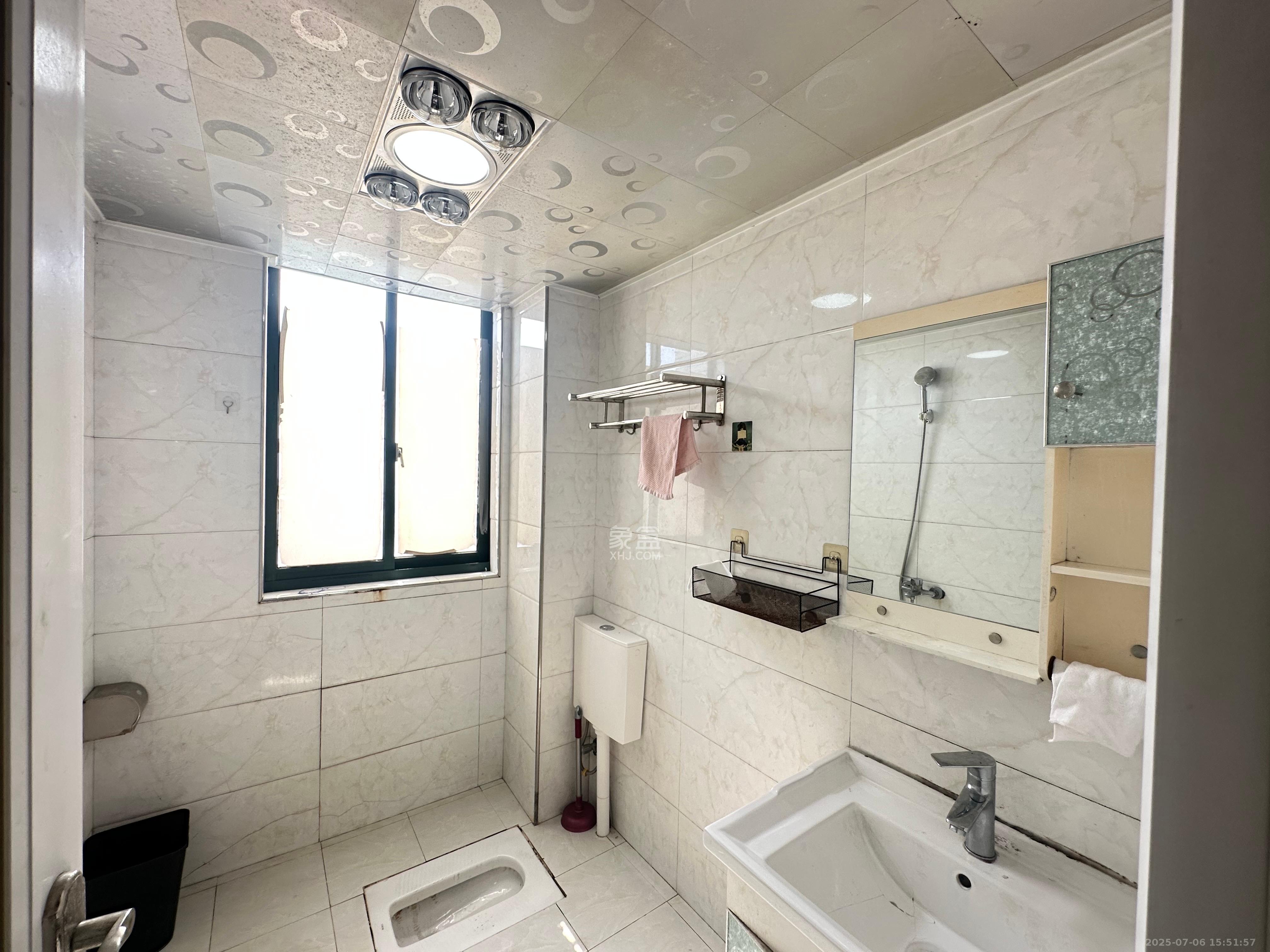 松雅湖畔 2室2厅1卫 1388.0元/月 松雅湖畔 2室2厅1卫 1388.0元/月室内图