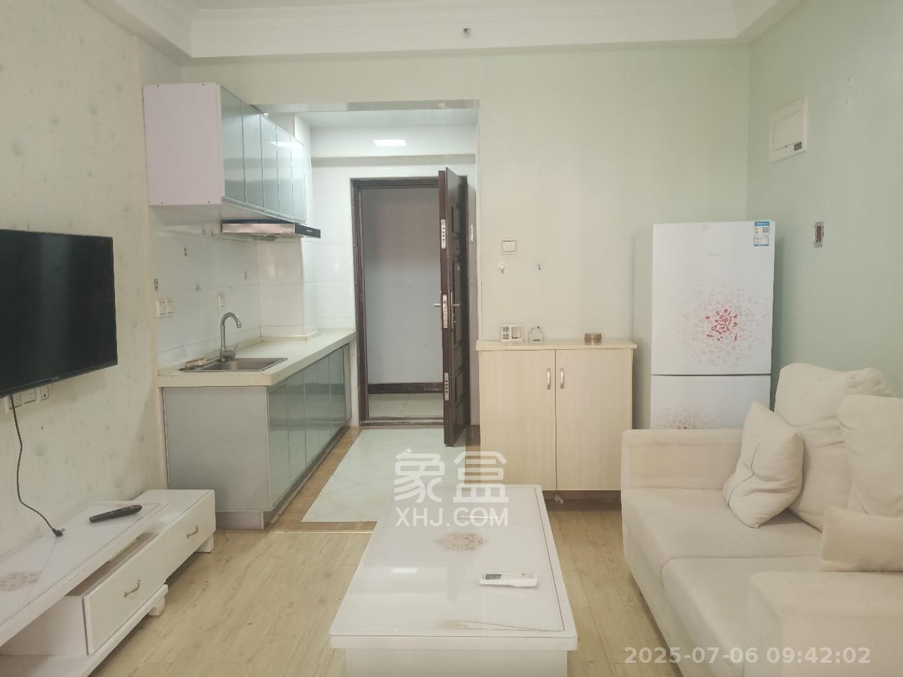中建芙蓉嘉苑  1室1厅1卫   1200.00元/月室内图