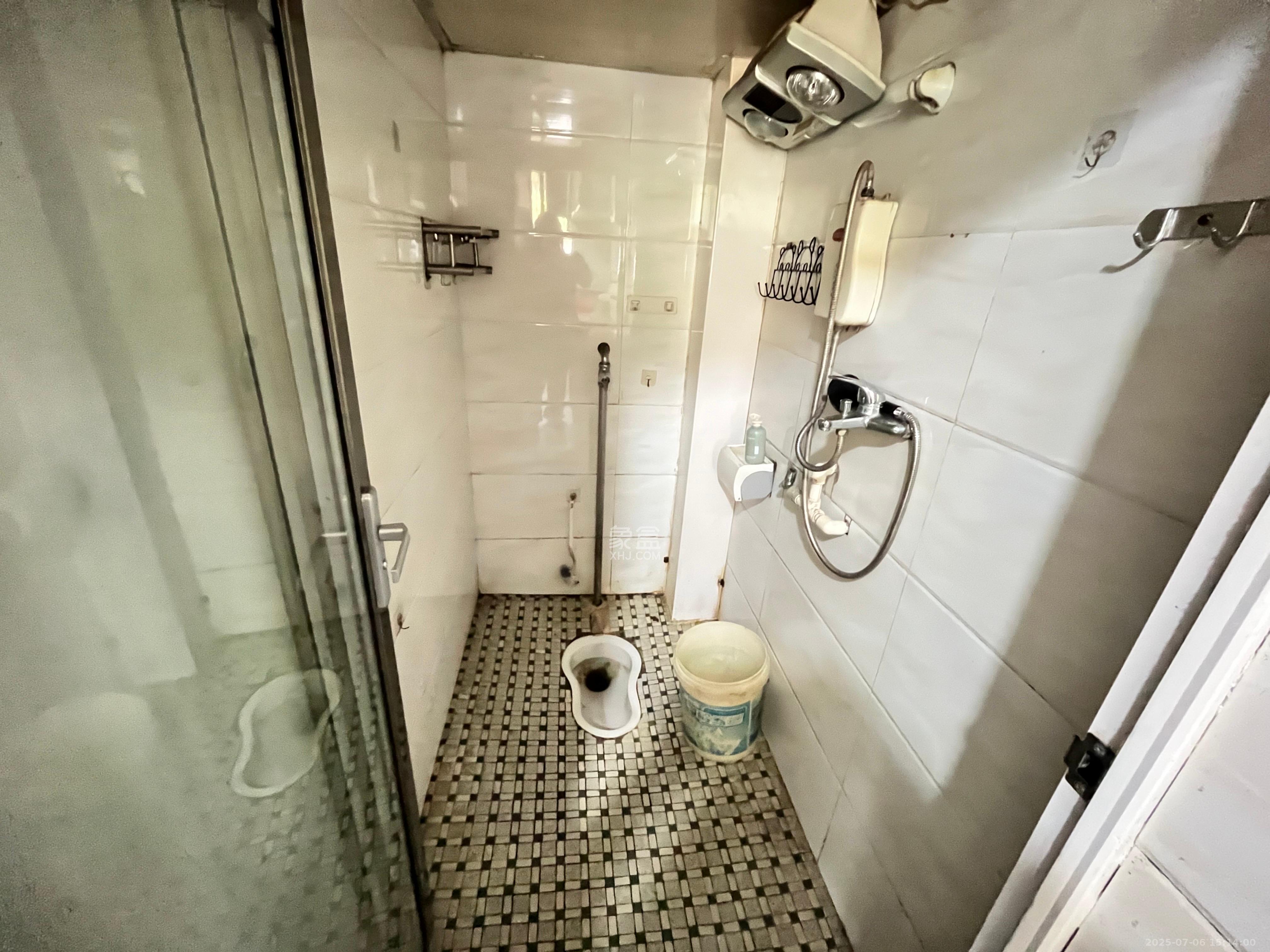 中建五局信和苑二区 2室1厅1卫 1200.0元/月 中建五局信和苑二区 2室1厅1卫 1200.0元/月室内图