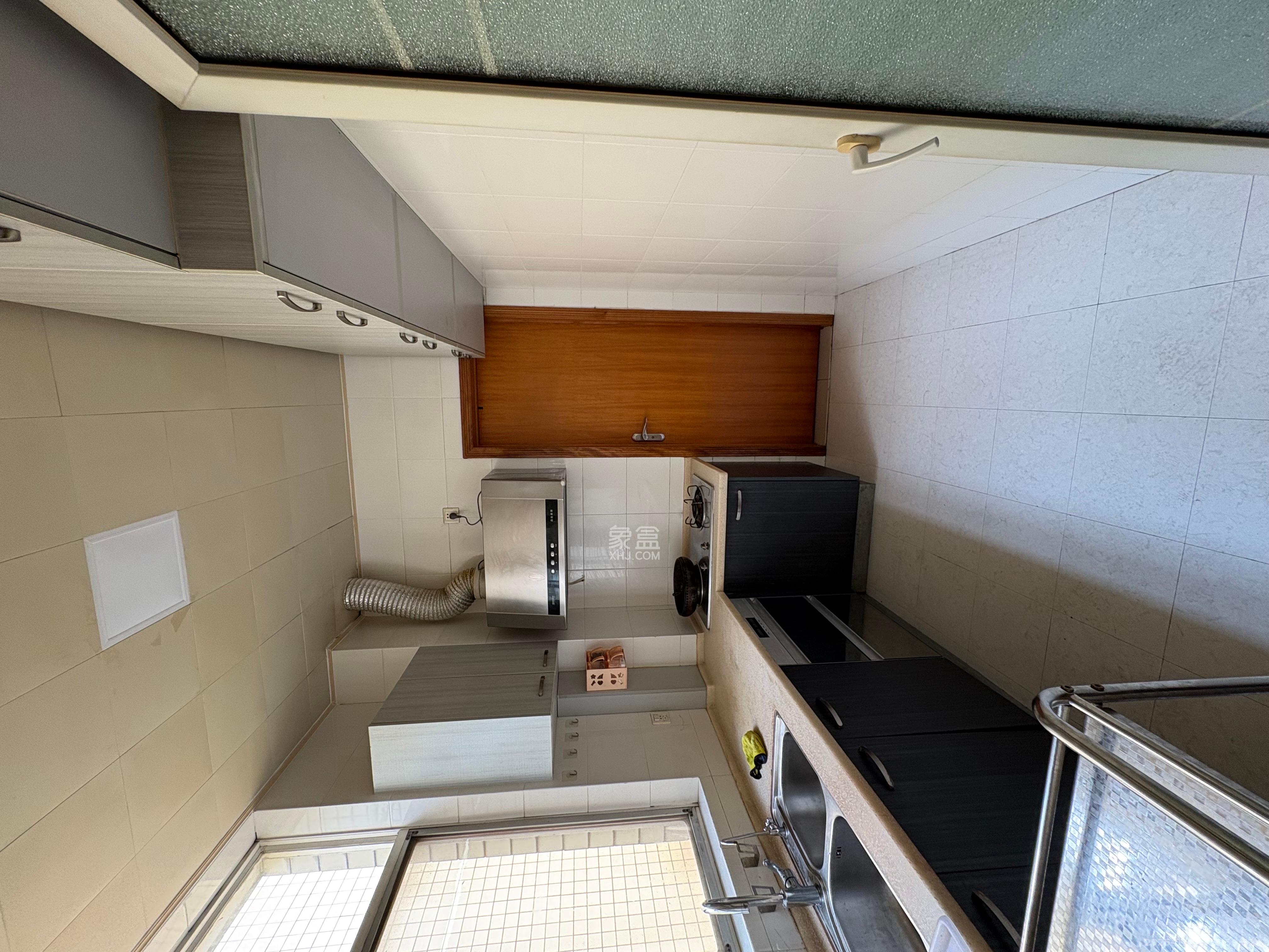 北国风光 3室2厅1卫 2600.0元/月 北国风光 3室2厅1卫 2600.0元/月室内图