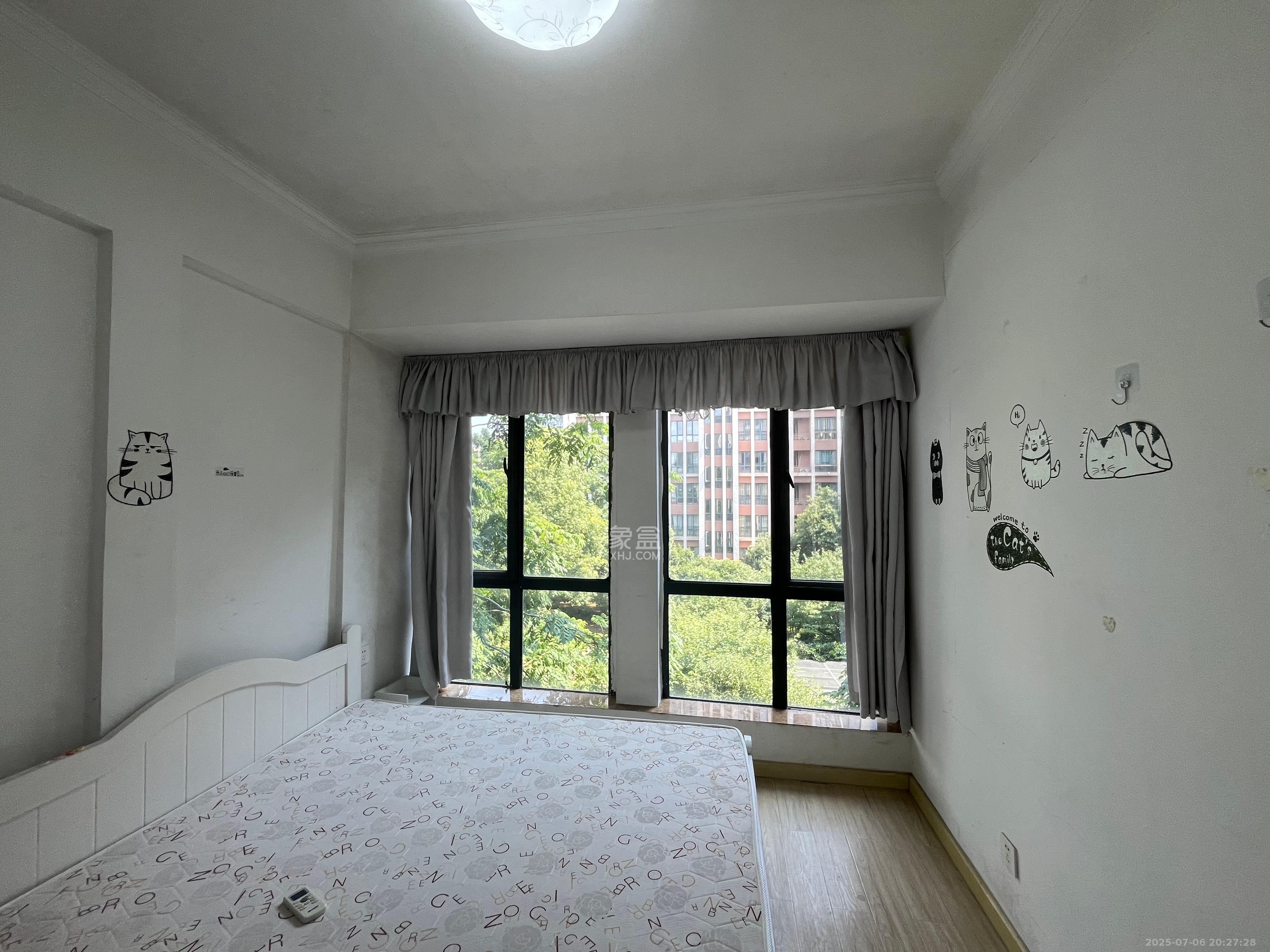 中建芙蓉工社  2室1厅1卫   1700.00元/月室内图