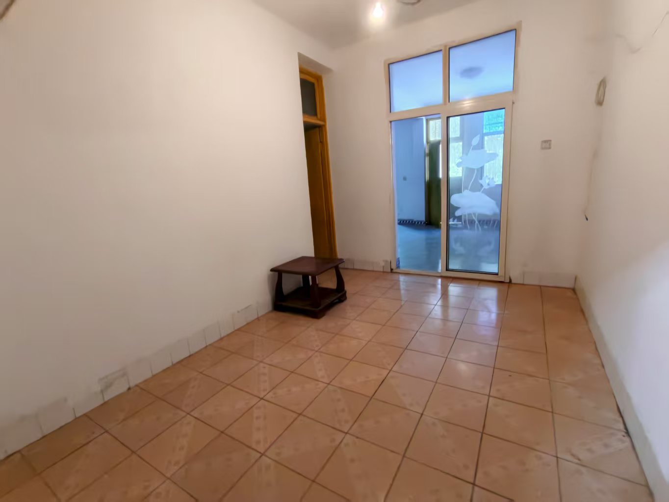 娄底技师学院家属院 4室1厅1卫 1200.0元/月 娄底技师学院家属院 4室1厅1卫 1200.0元/月室内图