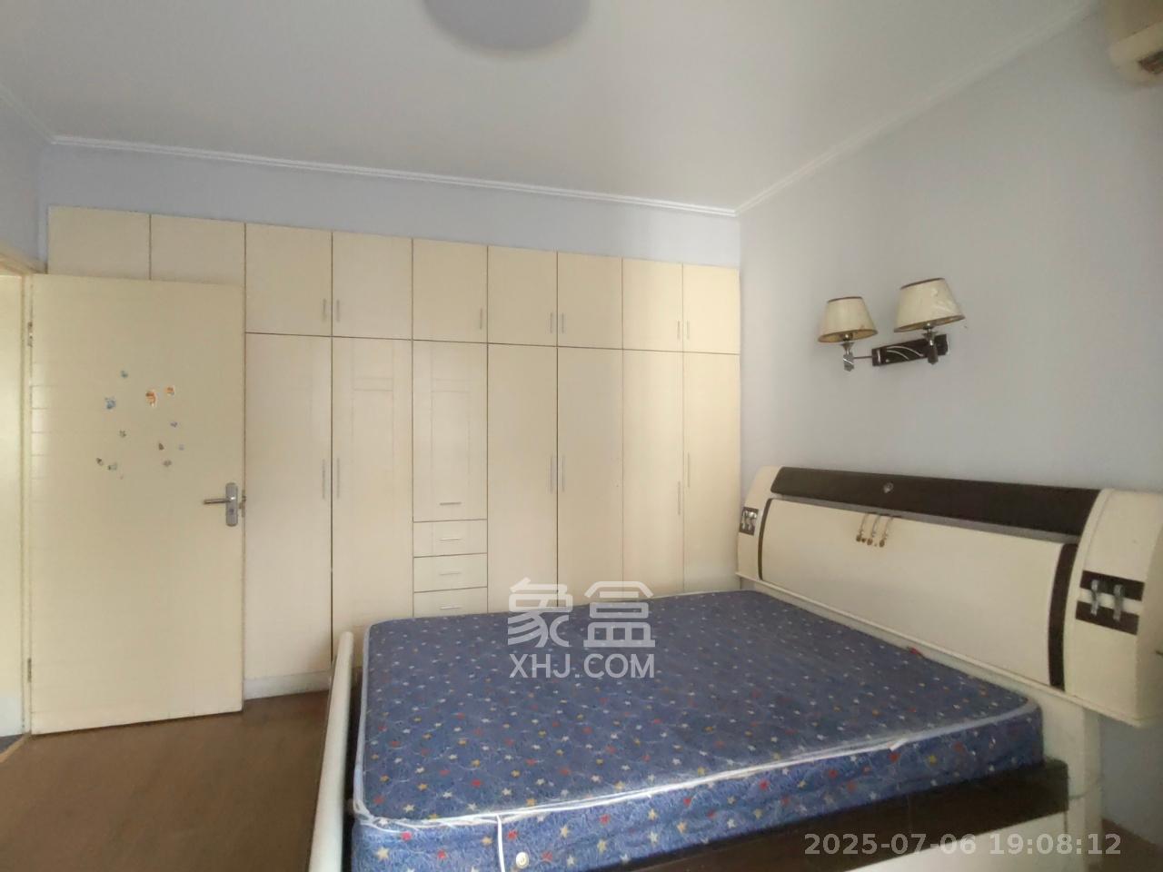 泰禹公馆 3室2厅1卫 2100.0元/月 泰禹公馆 3室2厅1卫 2100.0元/月室内图