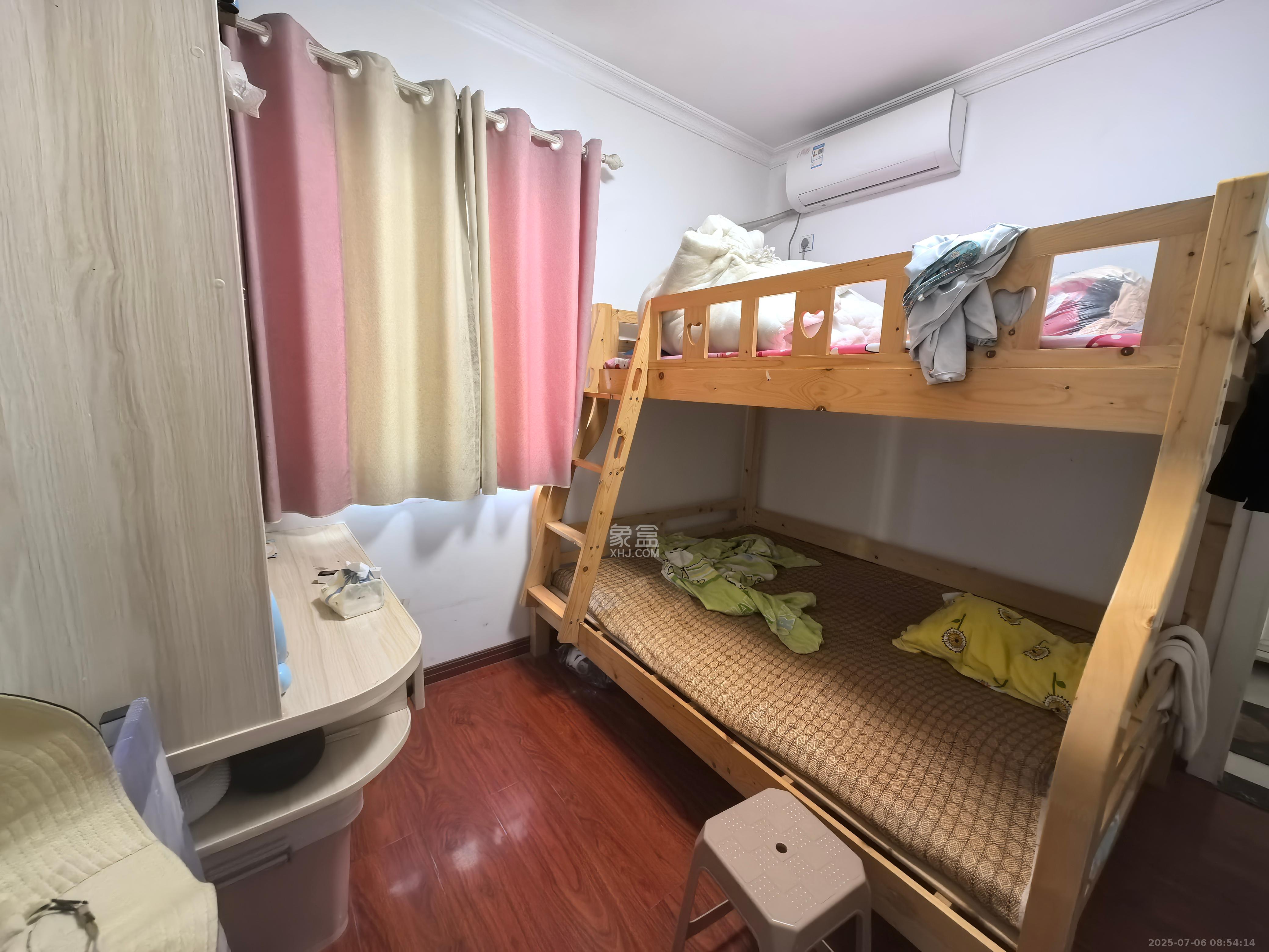 钱隆世家  2室2厅1卫   2100.00元/月室内图