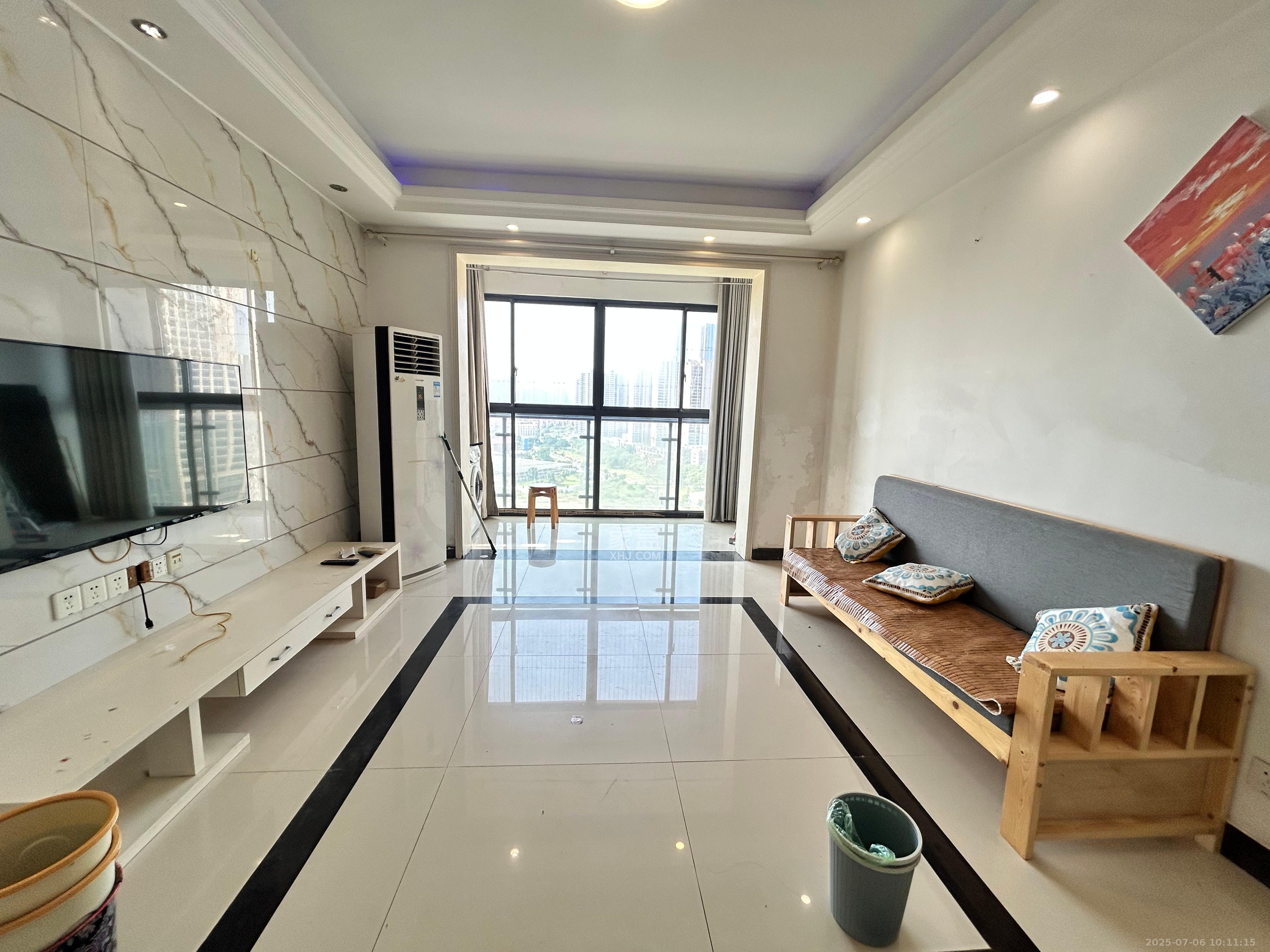 江河双水湾 3室2厅1卫 2500.0元/月 江河双水湾 3室2厅1卫 2500.0元/月室内图