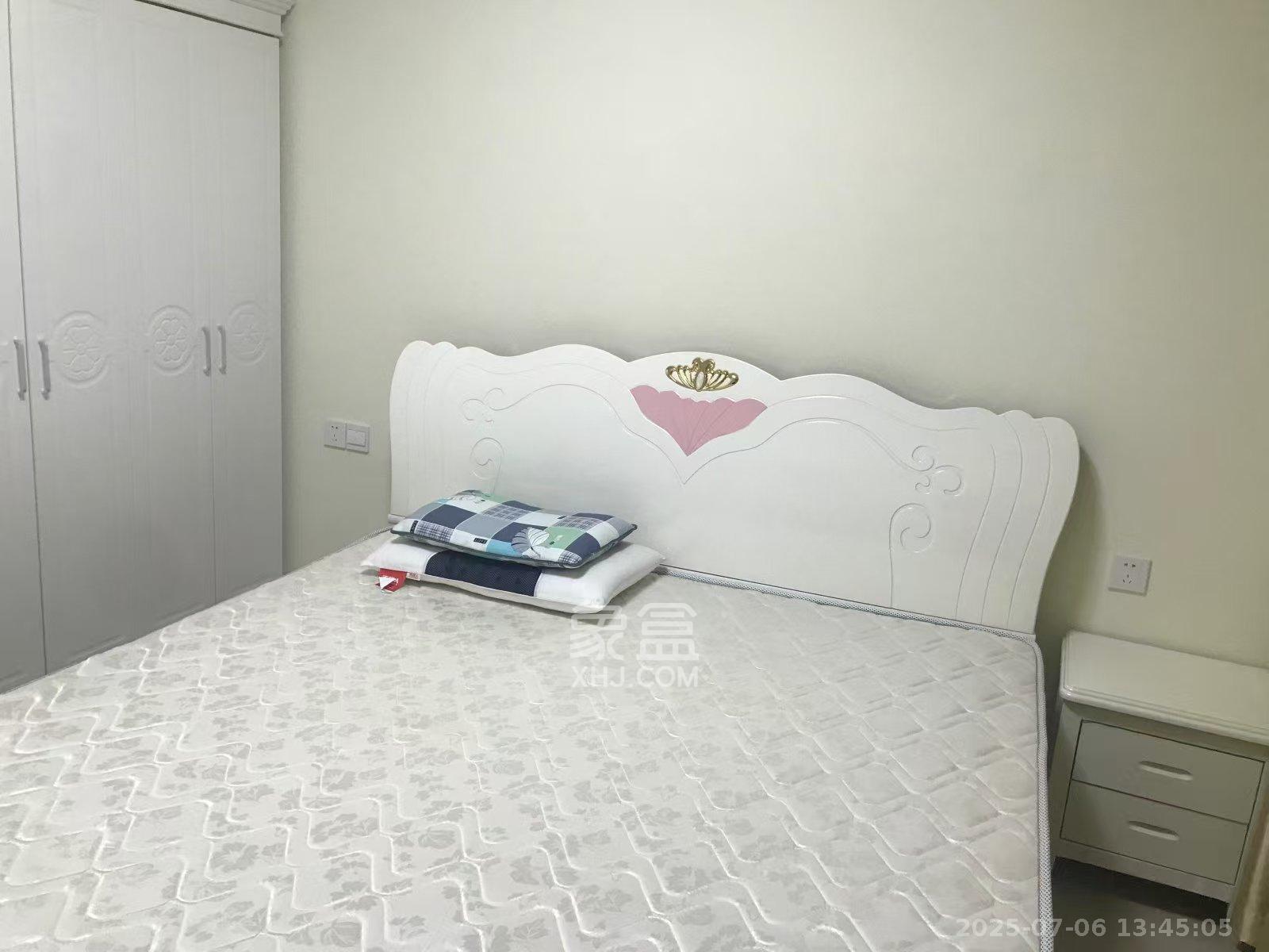 荣盛花语书苑 3室1厅1卫 2700.0元/月 荣盛花语书苑 3室1厅1卫 2700.0元/月室内图