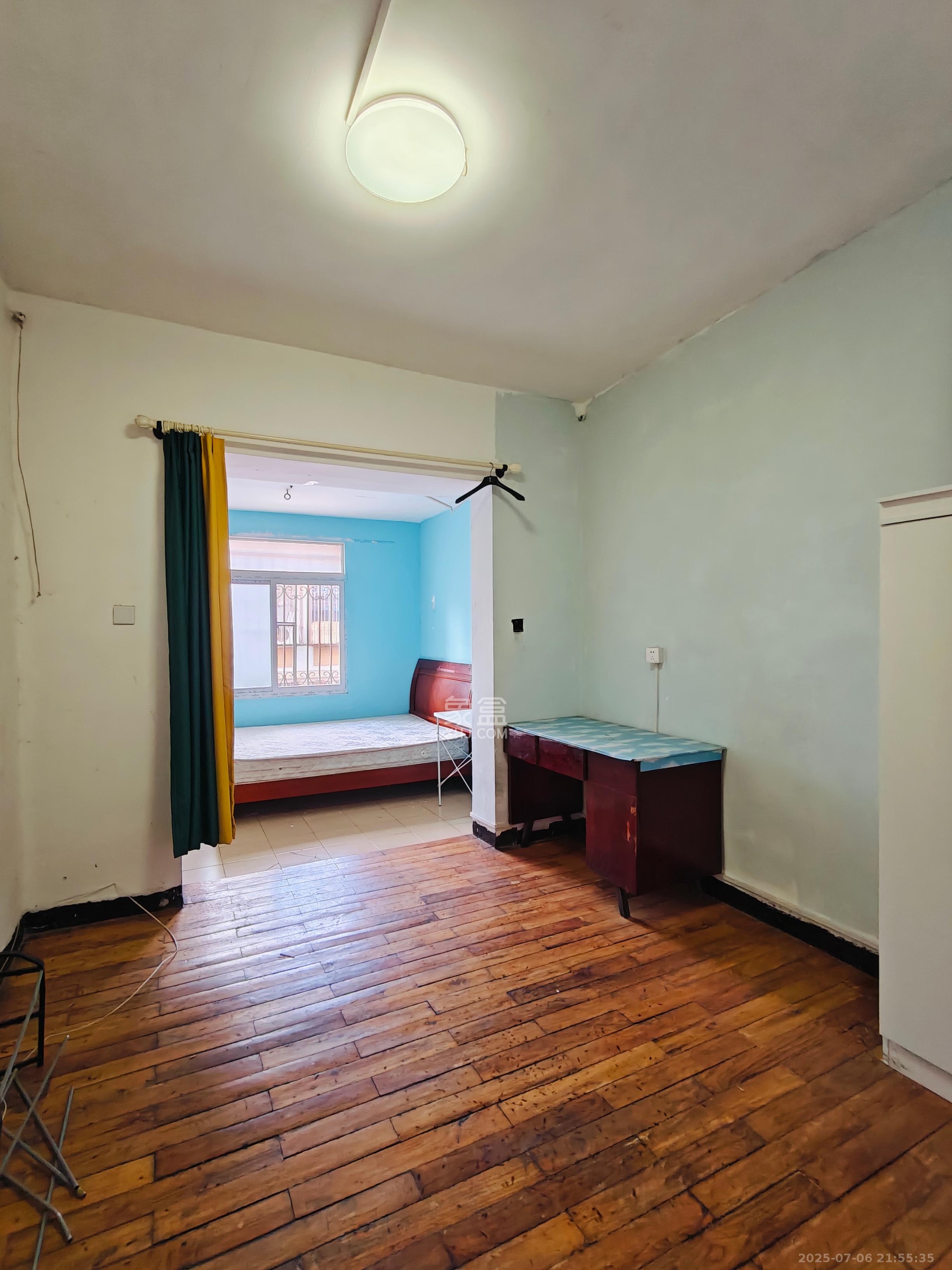 人民新村  2室1厅1卫    1200.0元/月室内图