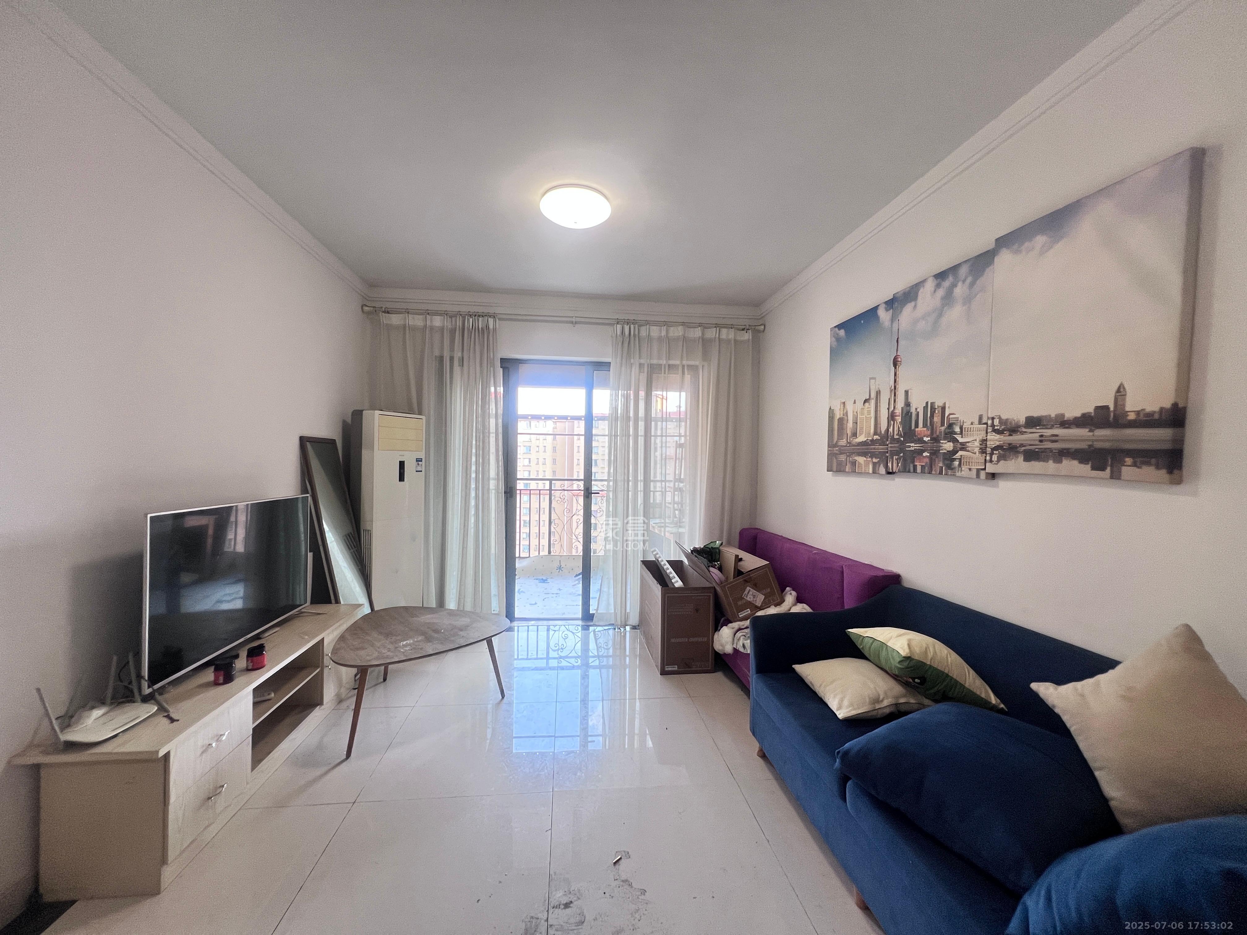 珠江郦城公园1号  3室2厅1卫    2000.0元/月 珠江郦城公园1号  3室2厅1卫    2000.0元/月室内图