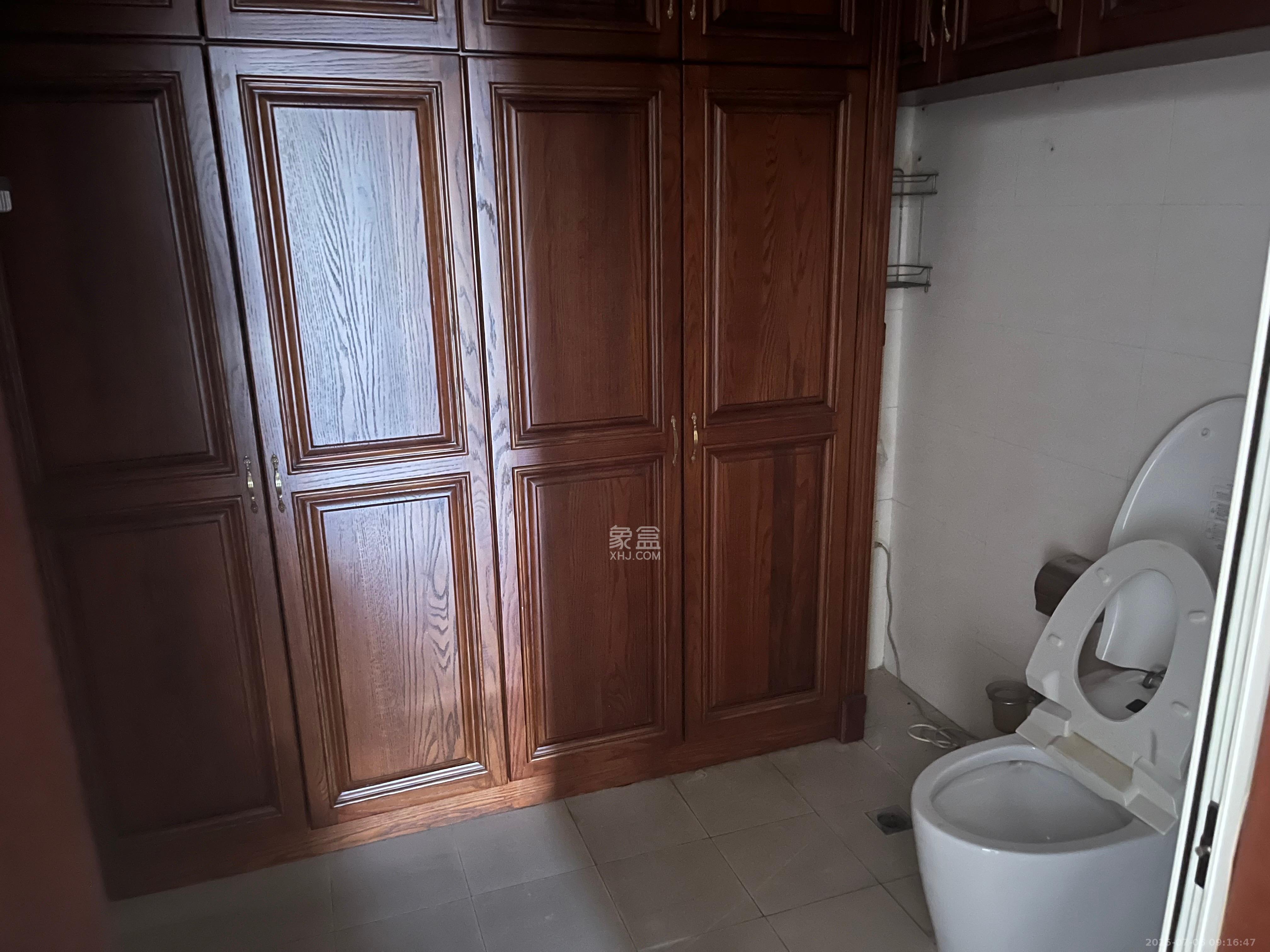 向阳门第 4室2厅2卫 5000.0元/月 向阳门第 4室2厅2卫 5000.0元/月室内图