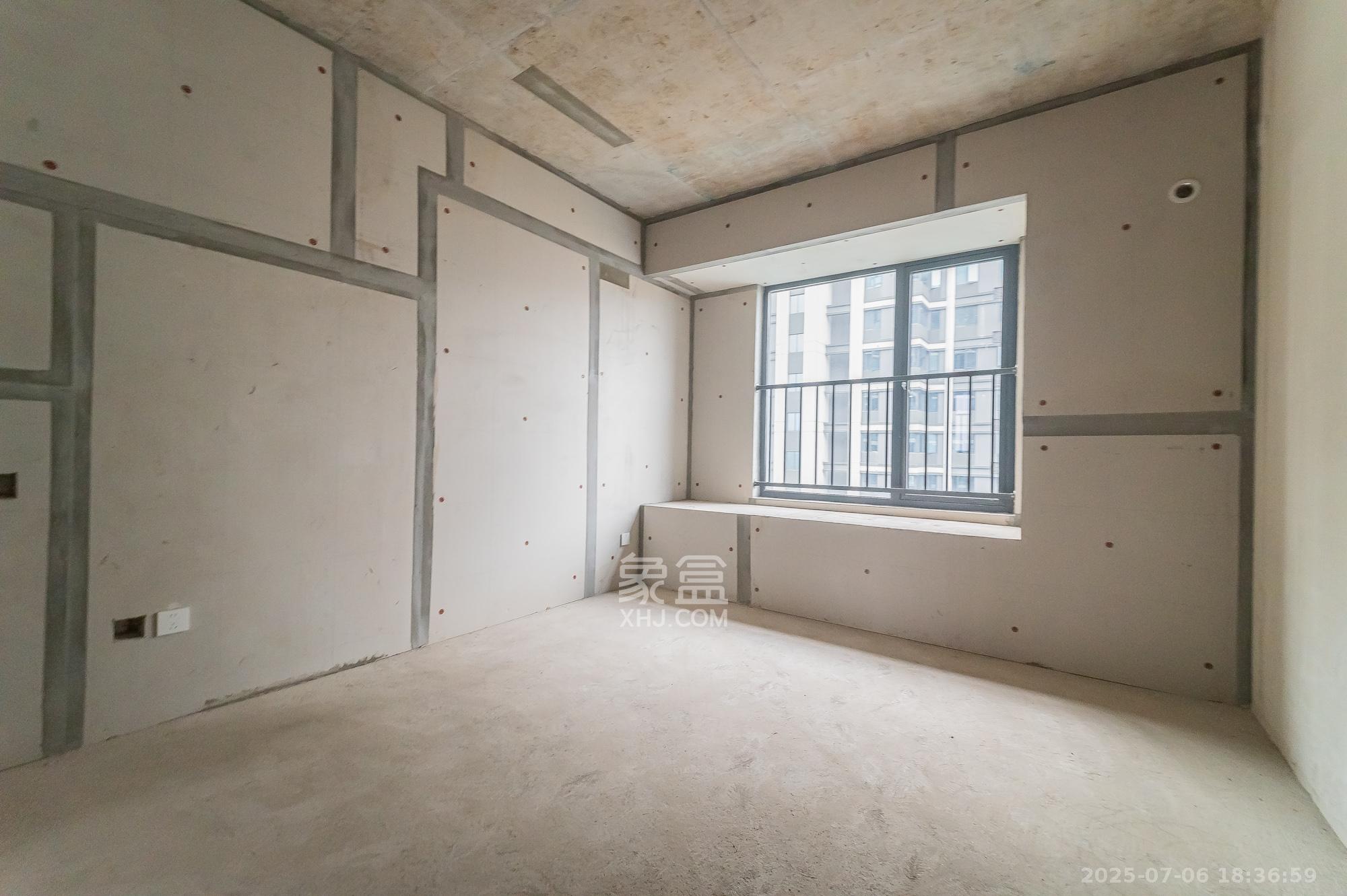 五矿万境松雅 4室2厅2卫 125.0万 五矿万境松雅 4室2厅2卫 125.0万其他