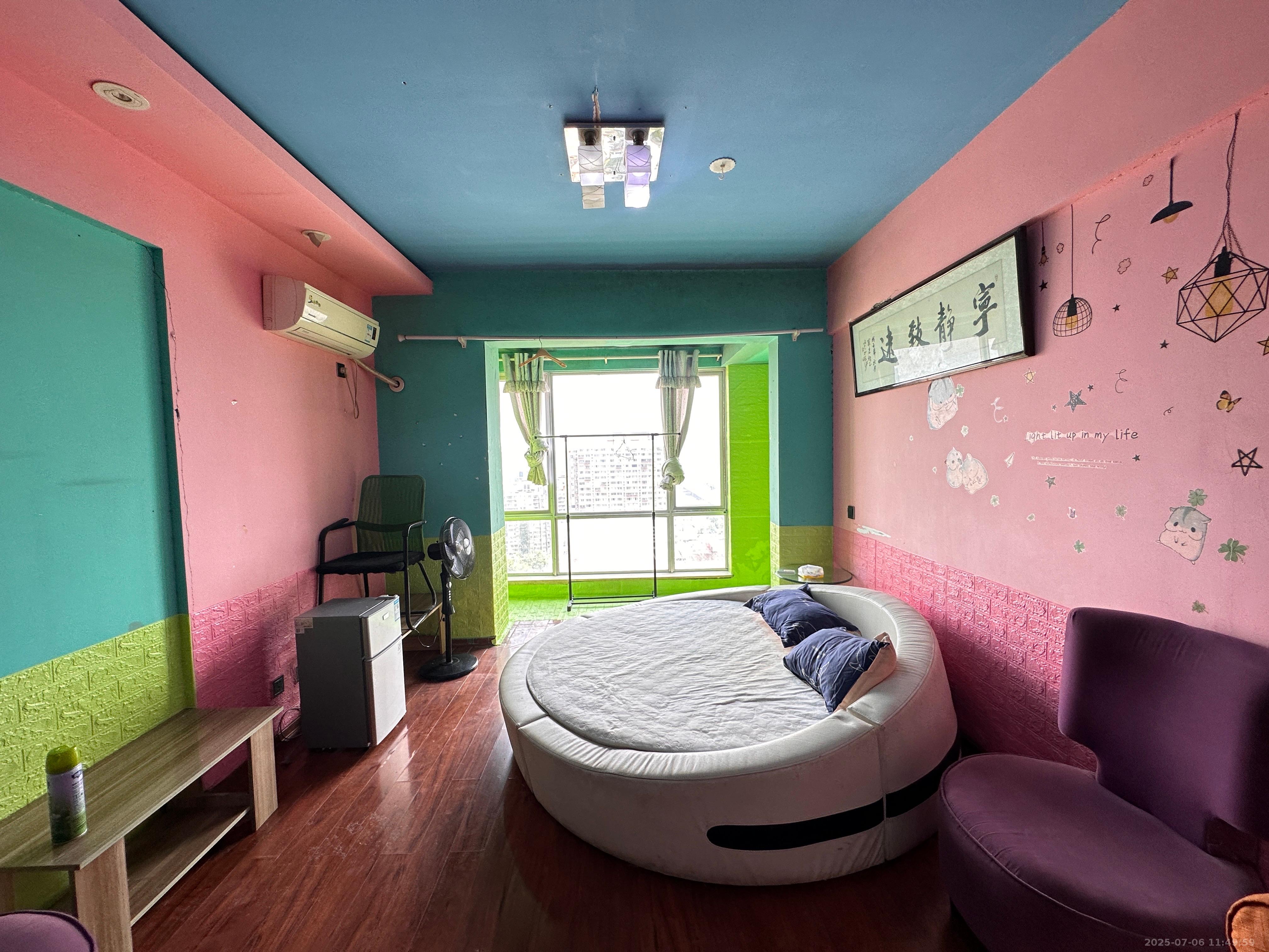 上河国际A座 1室1厅1卫 1200.0元/月 上河国际A座 1室1厅1卫 1200.0元/月室内图