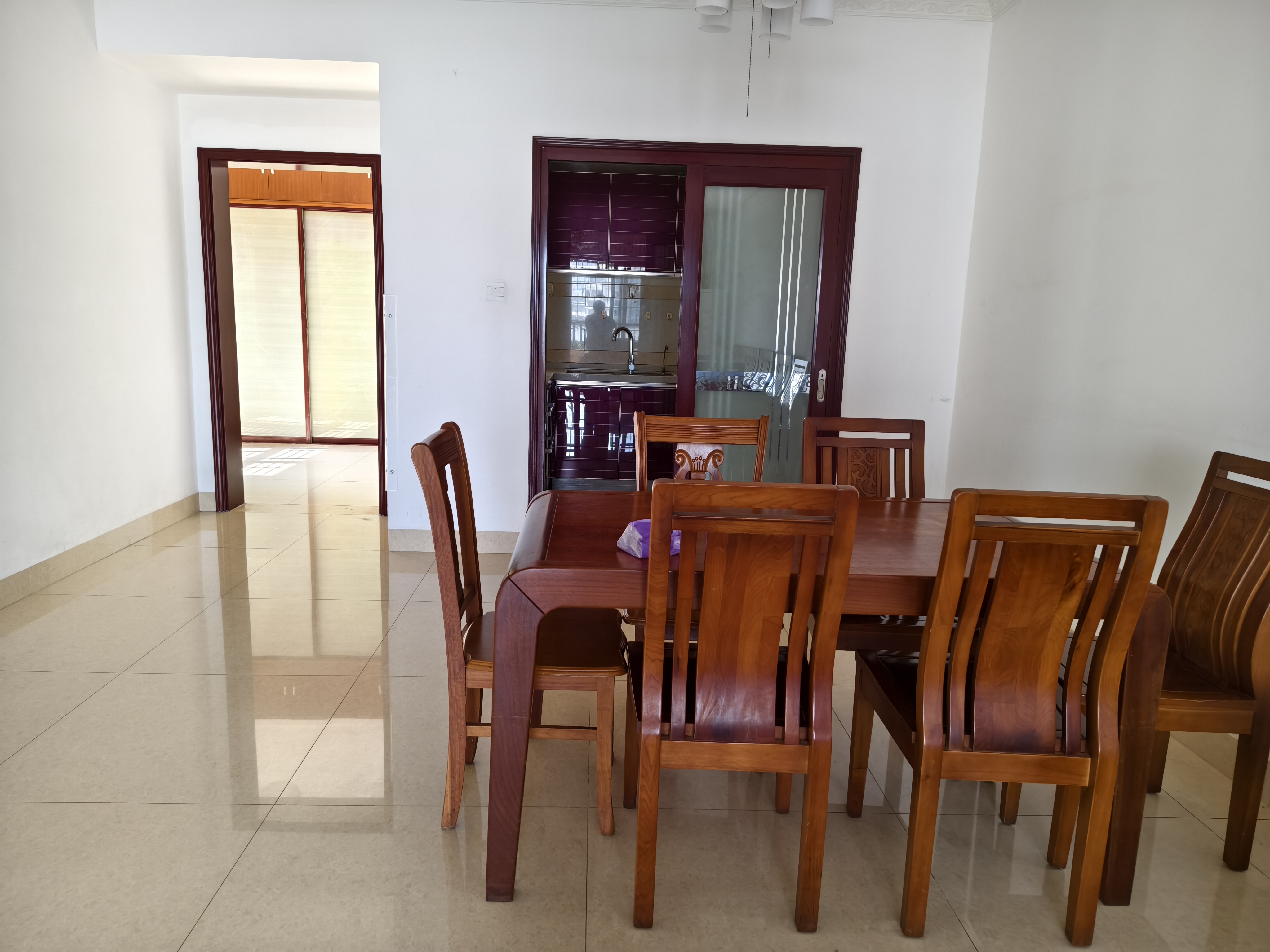 和风江岸 3室2厅1卫 4000.0元/月 和风江岸 3室2厅1卫 4000.0元/月室内图