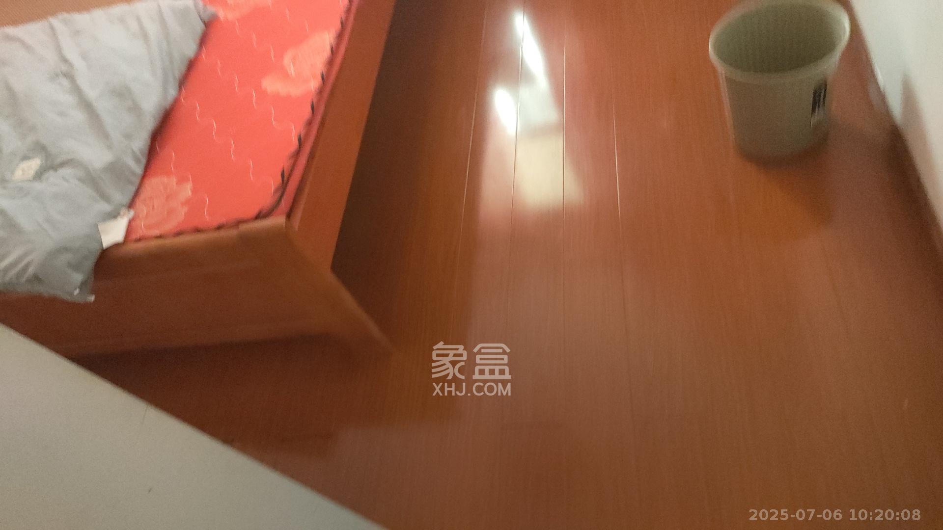 深业睿城  2室2厅1卫    1800.0元/月室内图