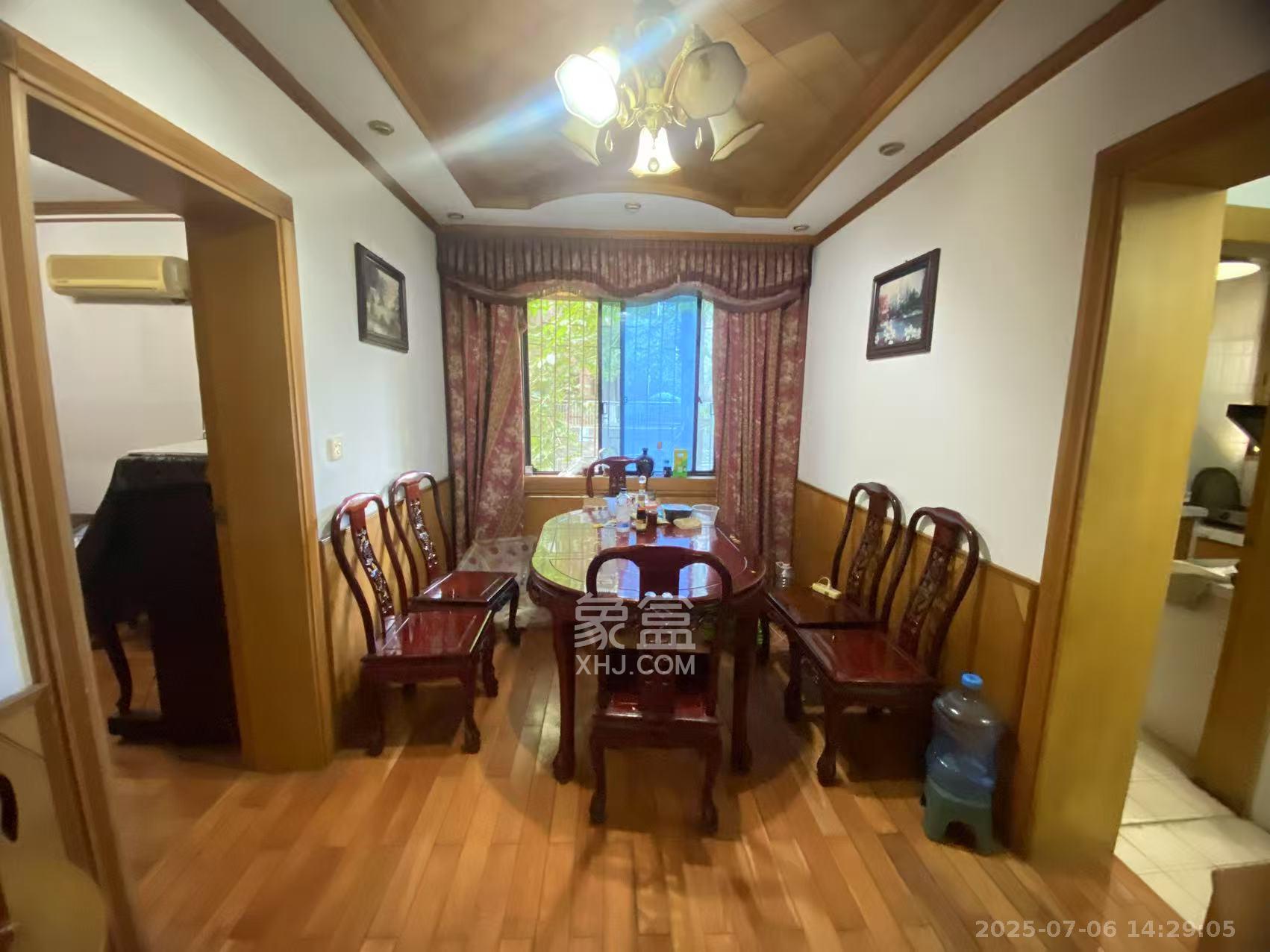 省林勘院 3室2厅1卫 2200.0元/月 省林勘院 3室2厅1卫 2200.0元/月室内图