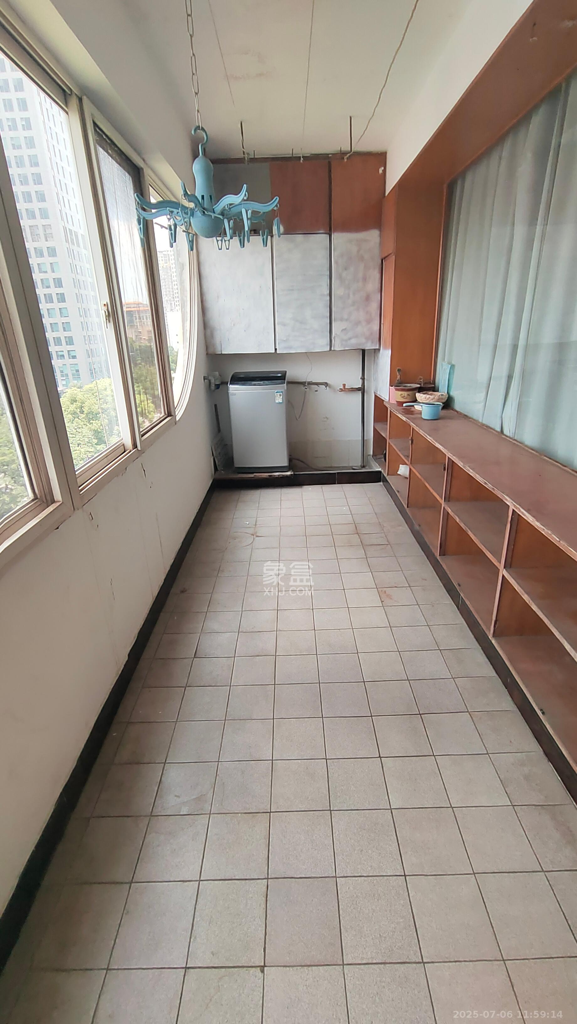 建材设计研究院综合楼（省建筑材料研究设计院宿舍）  2室1厅1卫   1900.00元/月室内图