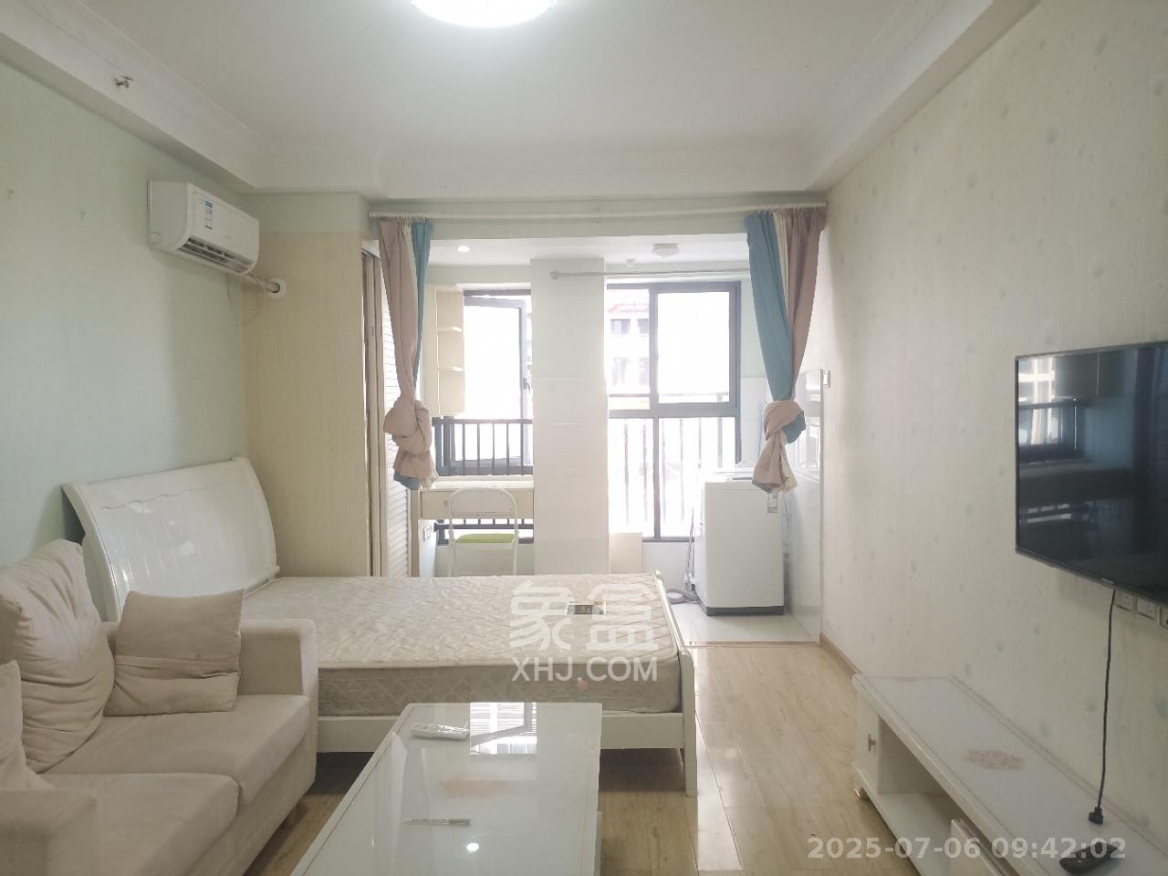 中建芙蓉嘉苑  1室1厅1卫   1200.00元/月室内图