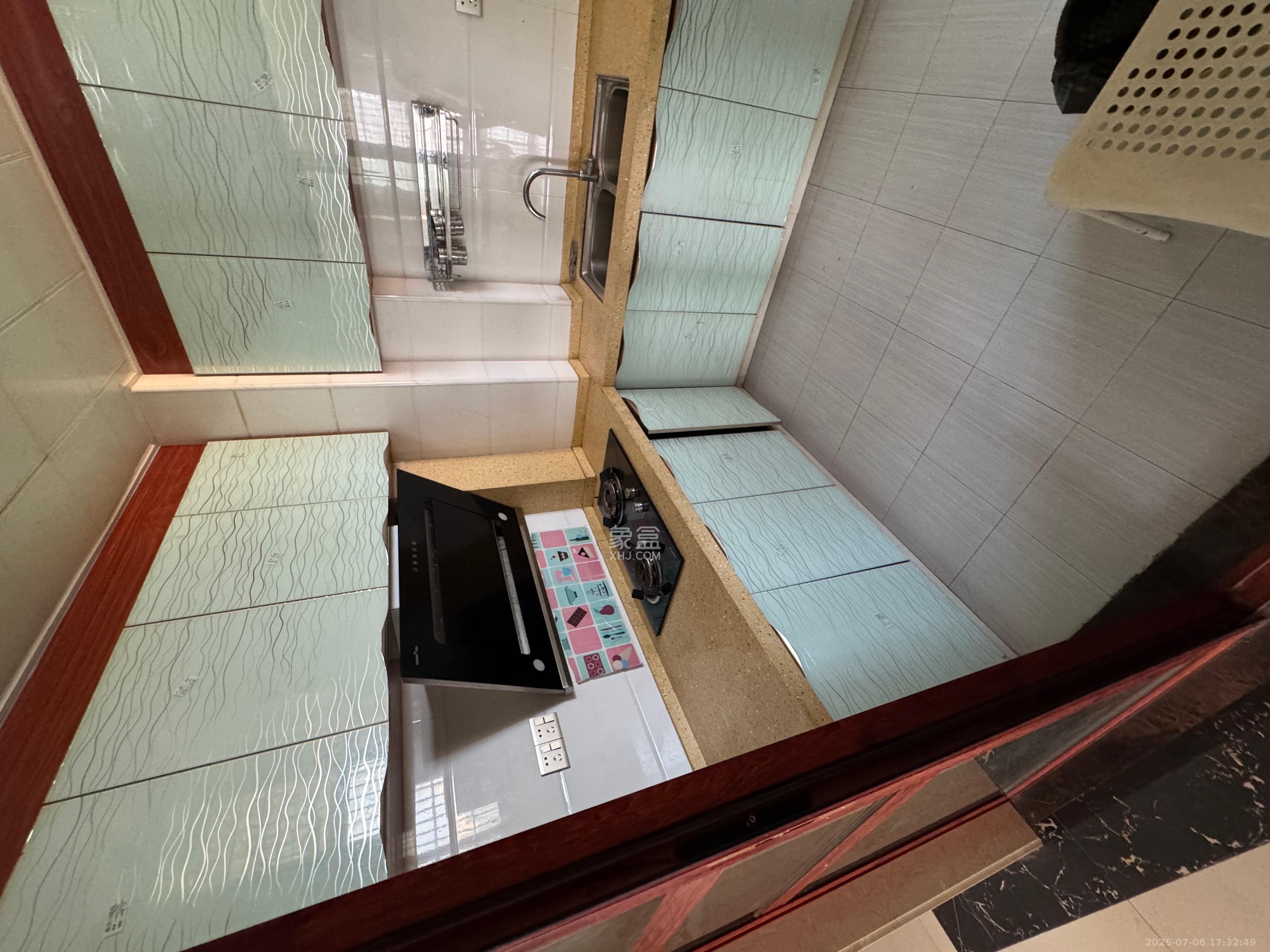 嘉顺苑  2室1厅1卫    2150.0元/月室内图