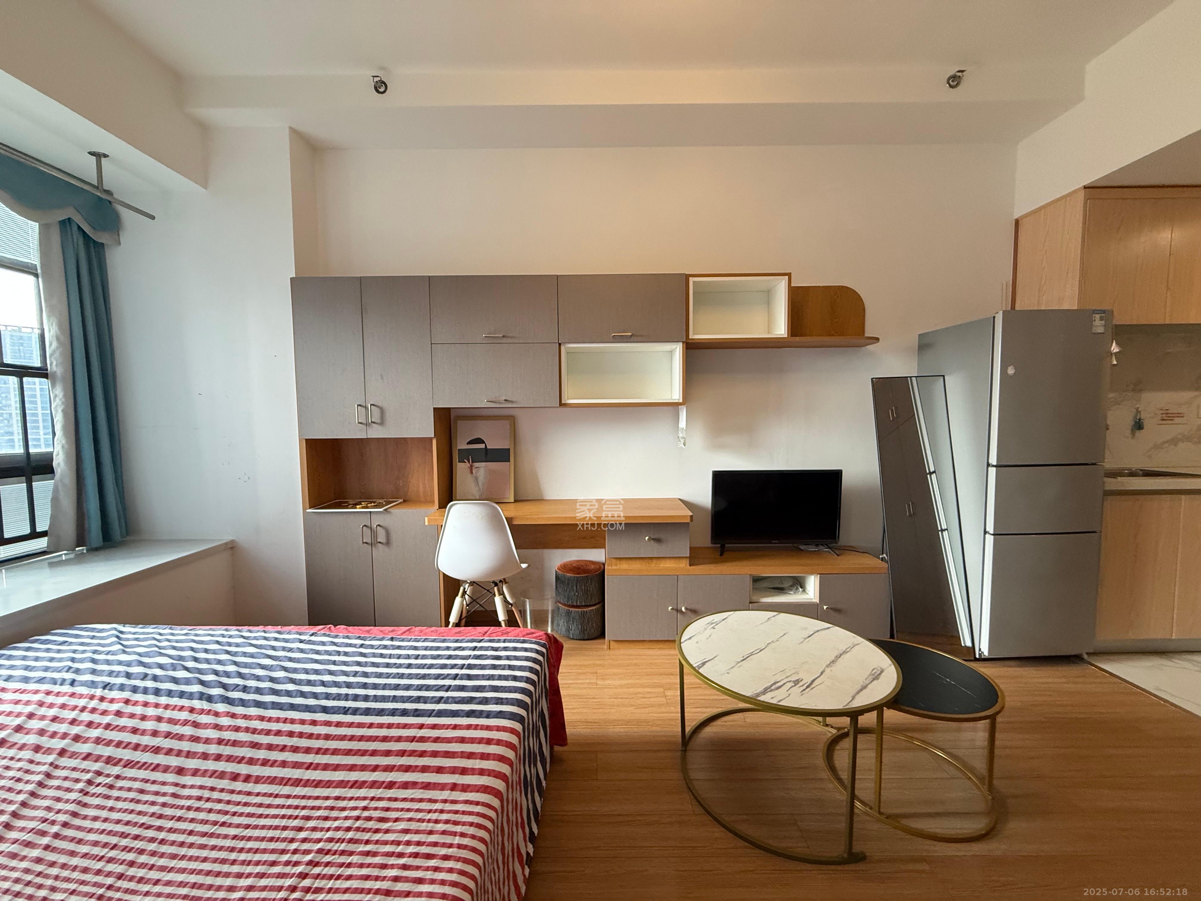 华润翡翠府 1室0厅0卫 1400.0元/月 华润翡翠府 1室0厅0卫 1400.0元/月室内图