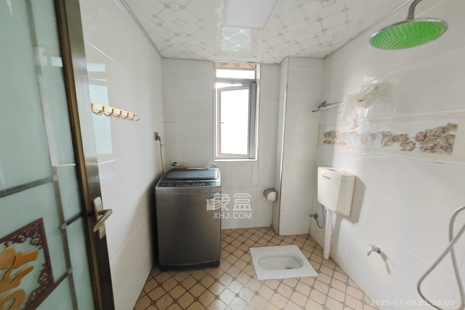 新城新世界一二三期 4室2厅2卫 158.0万 新城新世界一二三期 4室2厅2卫 158.0万其他