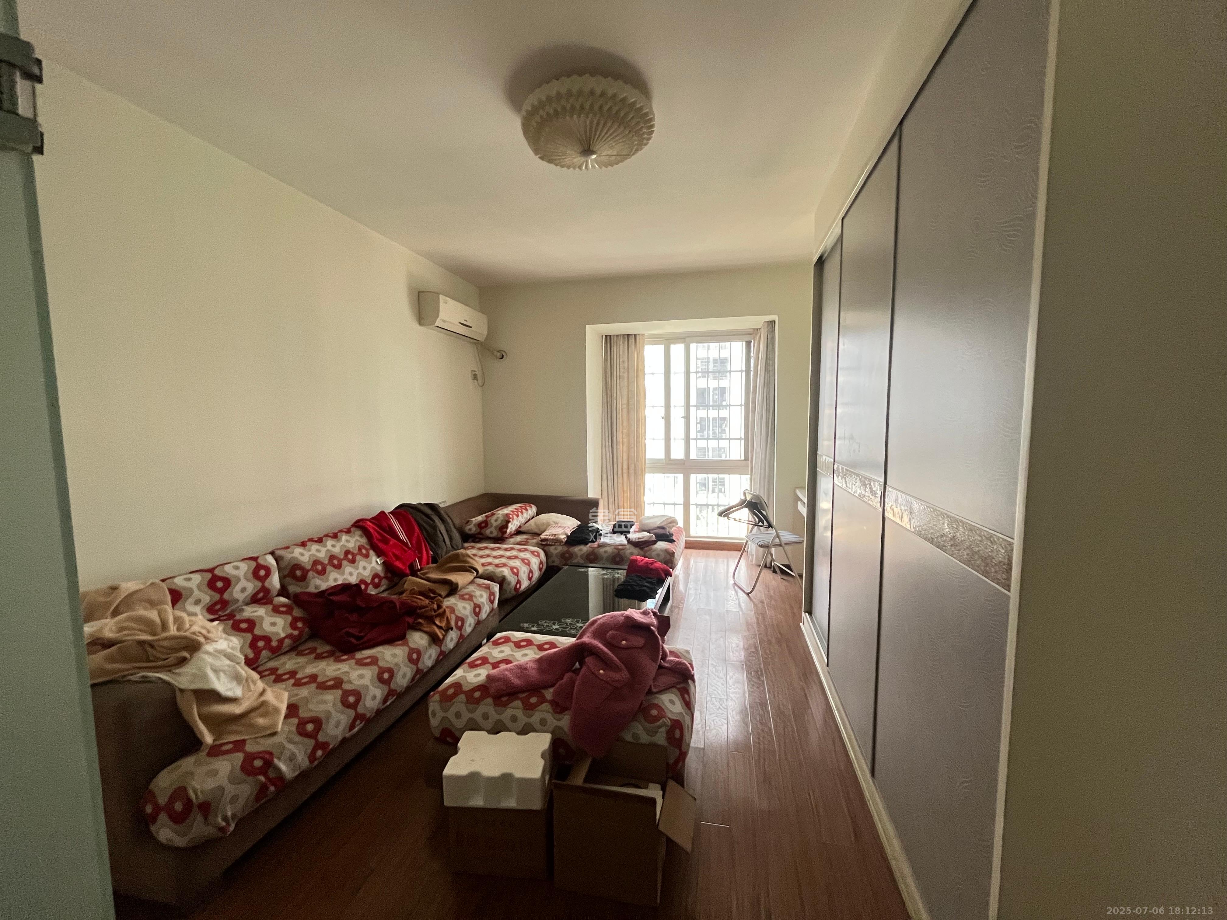 丽星景园  3室2厅1卫    3000.0元/月室内图