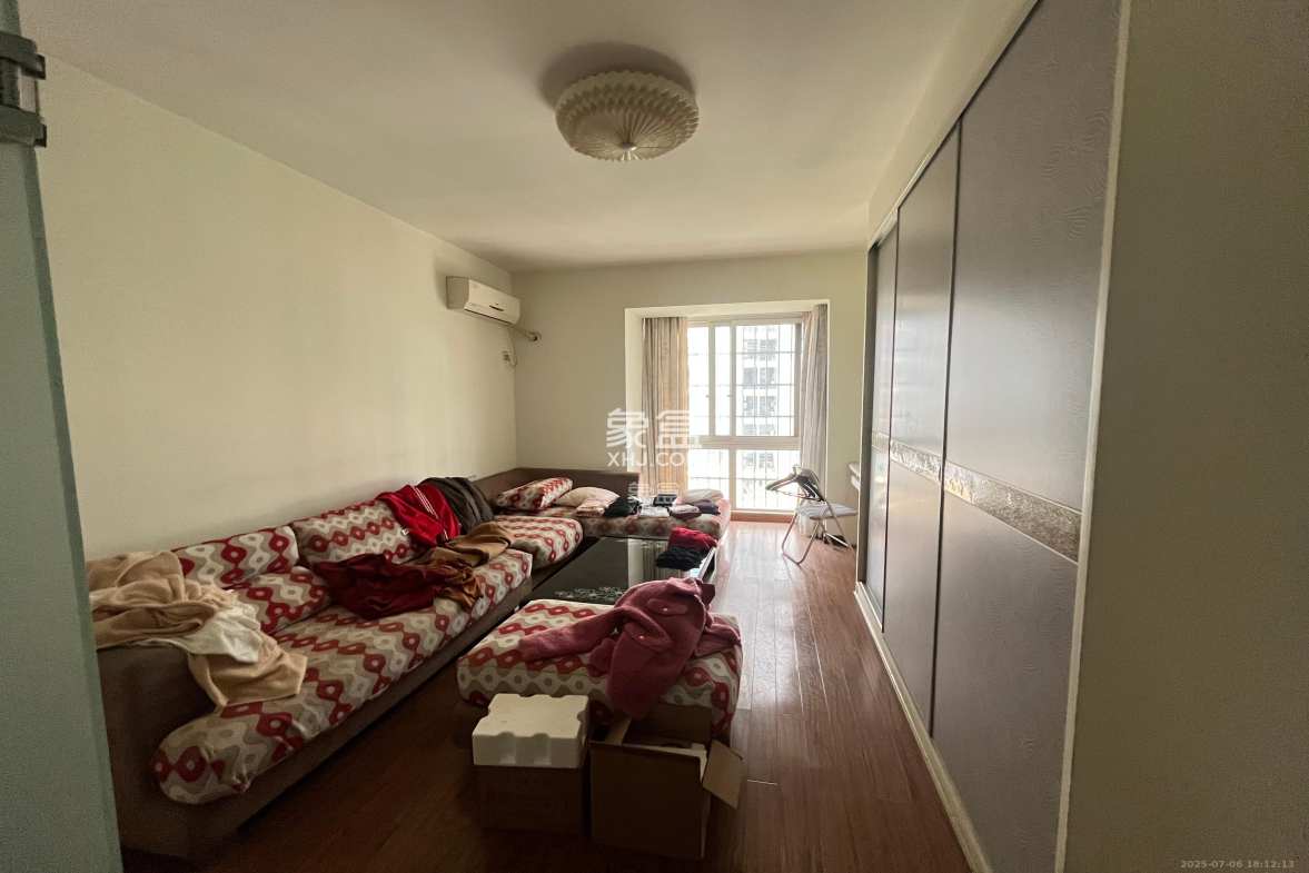 丽星景园  3室2厅1卫    3000.0元/月 丽星景园  3室2厅1卫    3000.0元/月室内图