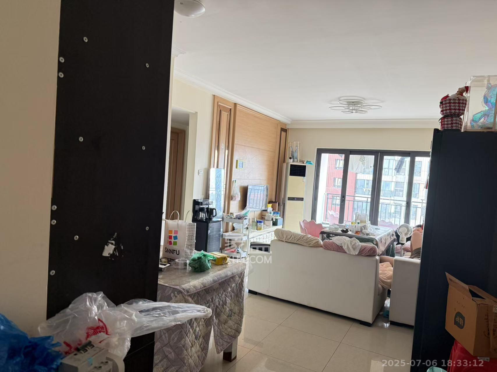 佳兆业时代广场  3室2厅1卫    3000.0元/月 佳兆业时代广场  3室2厅1卫    3000.0元/月