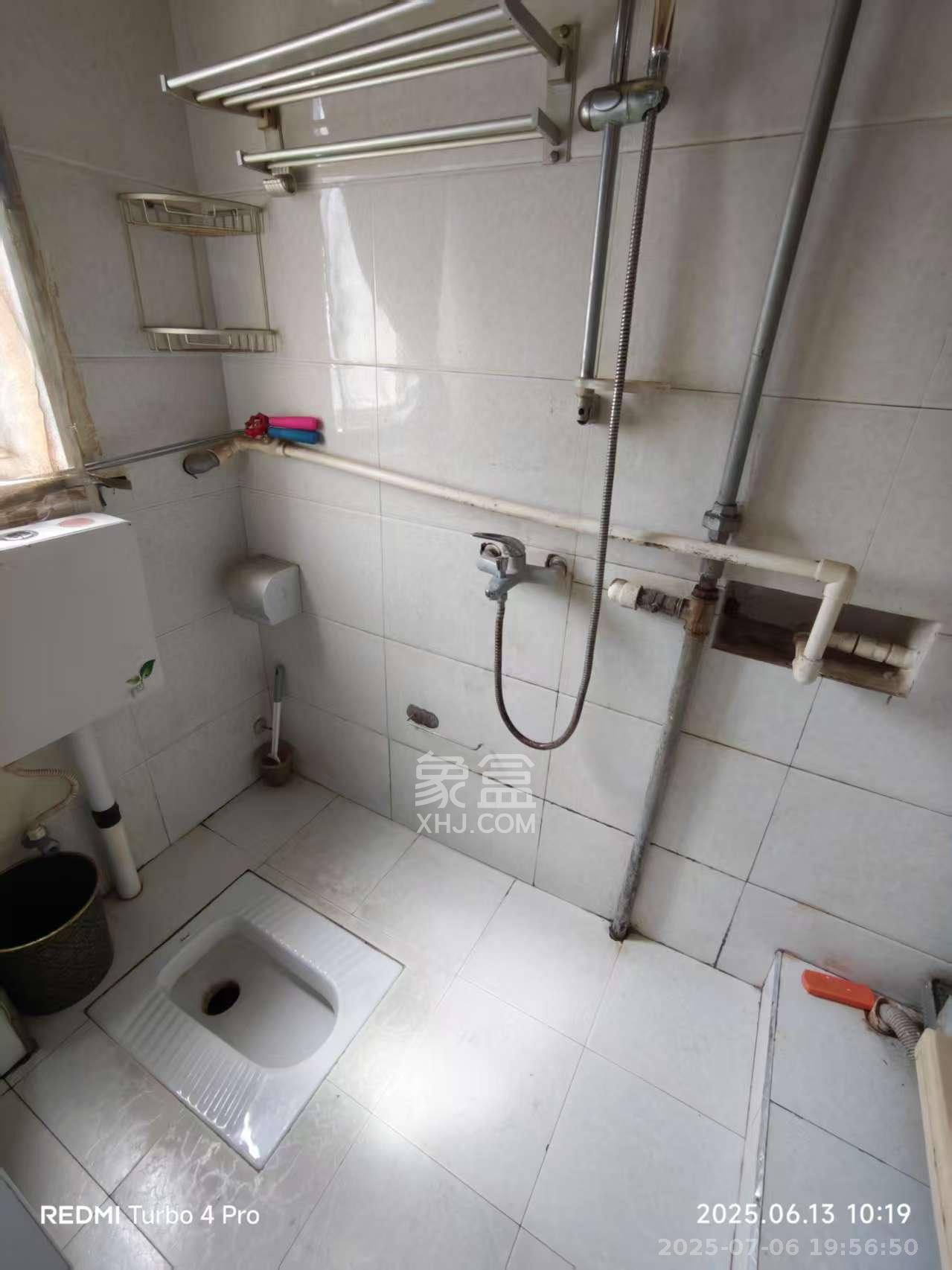 杜家塘小区  2室1厅1卫   1800.00元/月室内图