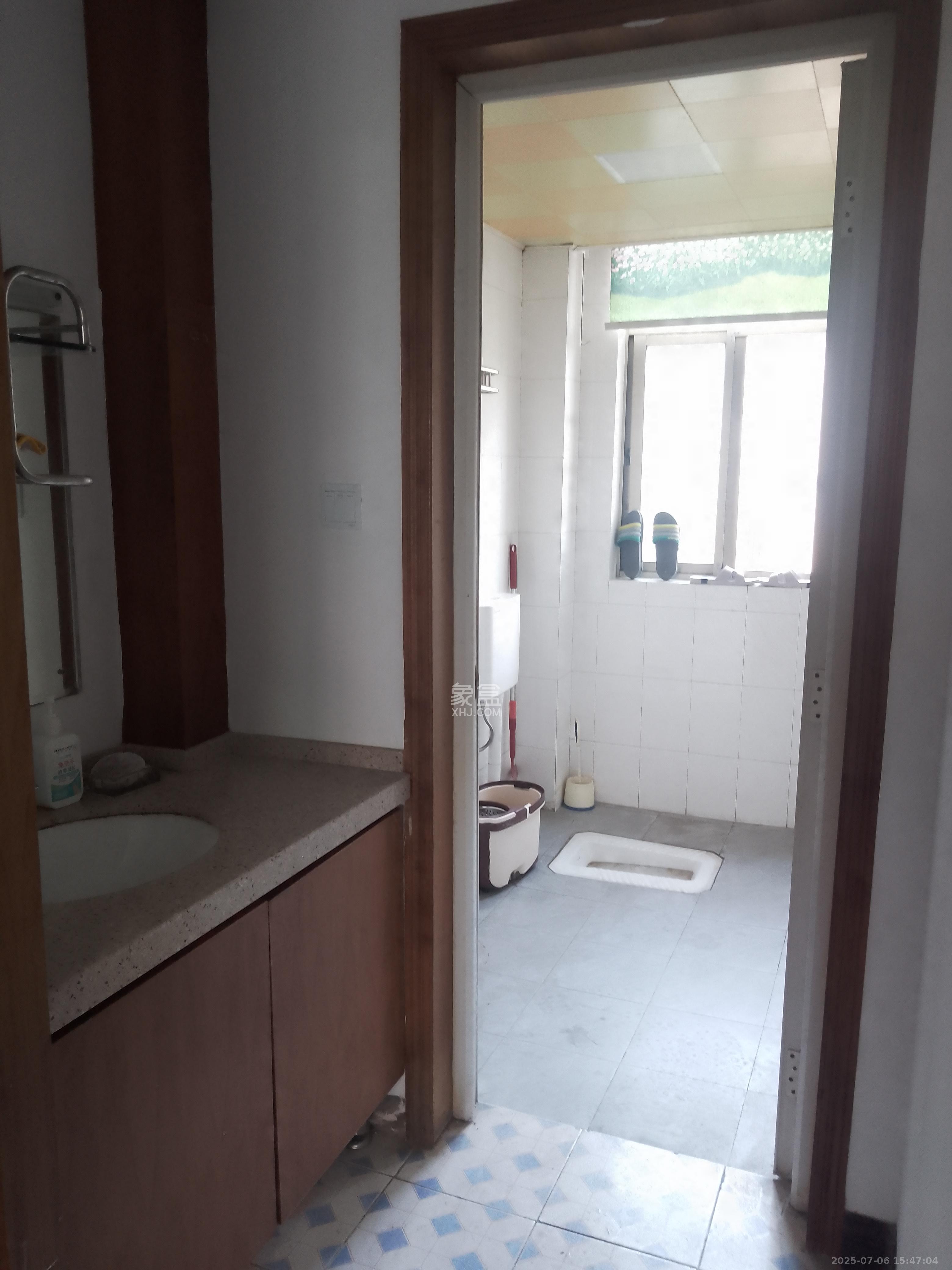 白沙家园(白沙欣苑) 4室1厅1卫 3500.0元/月 白沙家园(白沙欣苑) 4室1厅1卫 3500.0元/月室内图