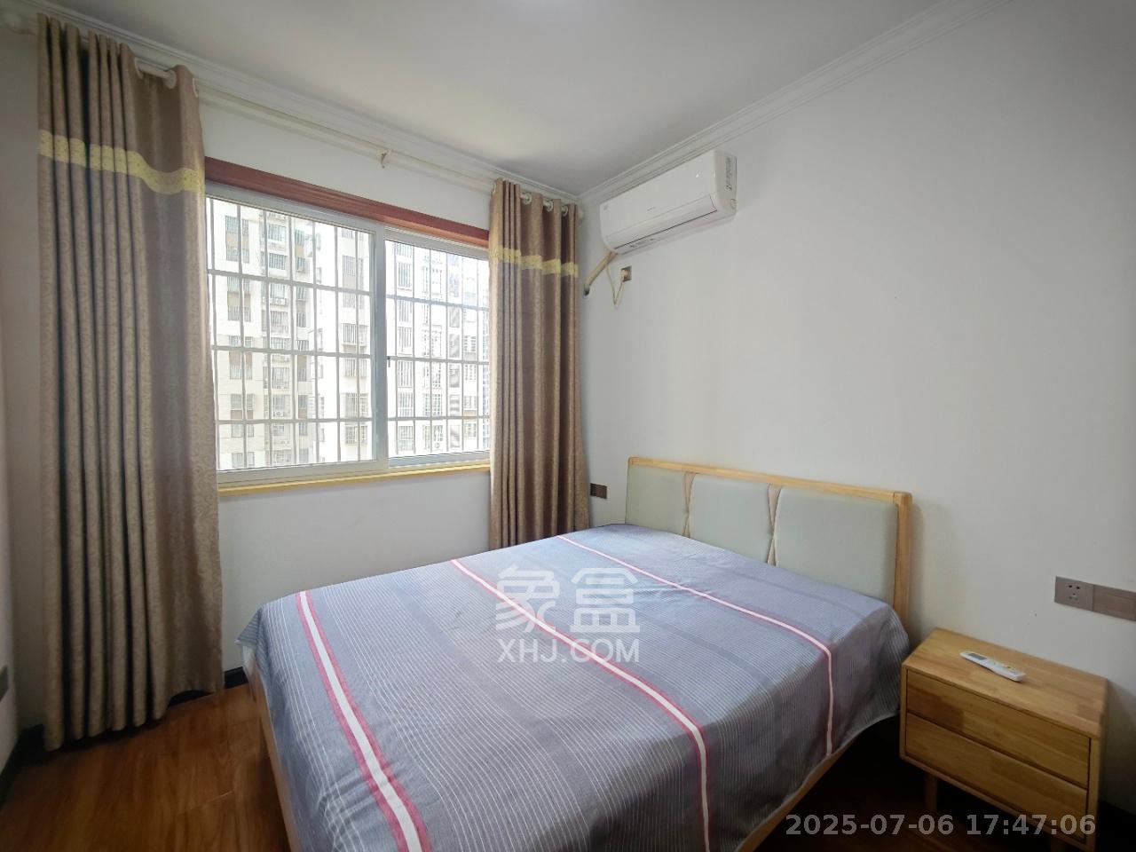 嘉顺苑 3室2厅2卫 2700.0元/月 嘉顺苑 3室2厅2卫 2700.0元/月室内图