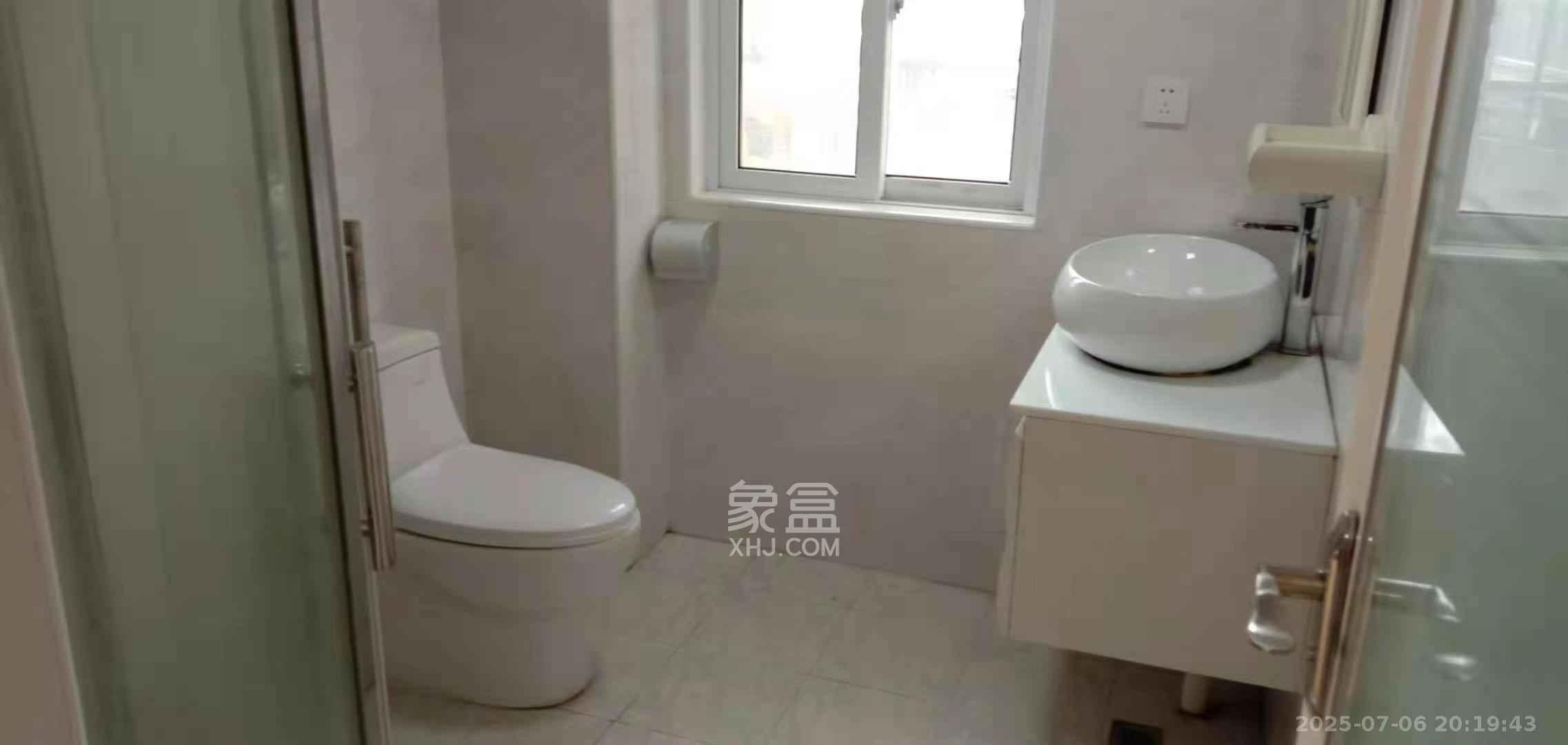 湘府十城（汇财御景湾新寓,汇财国际）  3室2厅2卫   3000.00元/月室内图