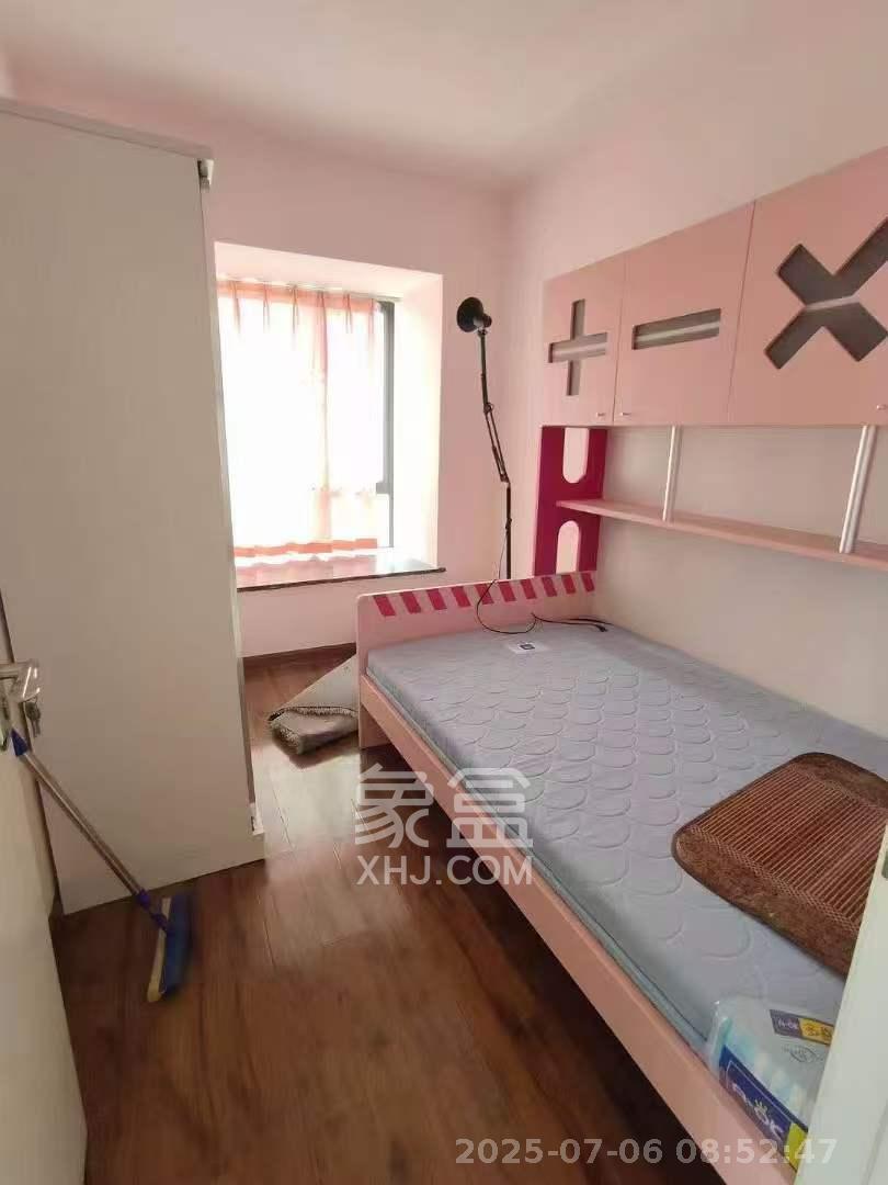 卓越蔚蓝海岸三期  2室2厅1卫    1800.0元/月 卓越蔚蓝海岸三期  2室2厅1卫    1800.0元/月室内图