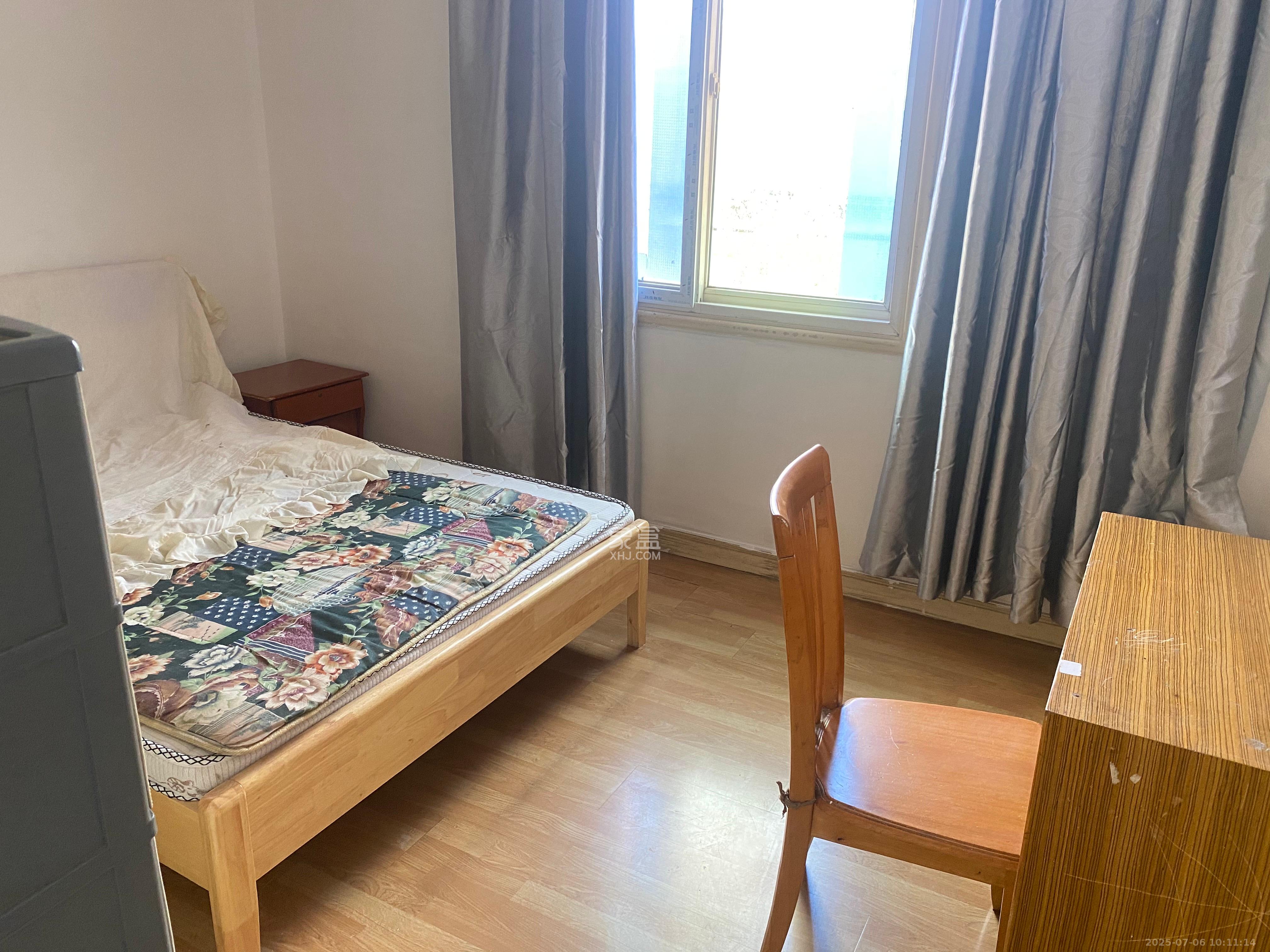 茶园坡社区(原王家冲社区)  3室2厅1卫    1400.0元/月室内图