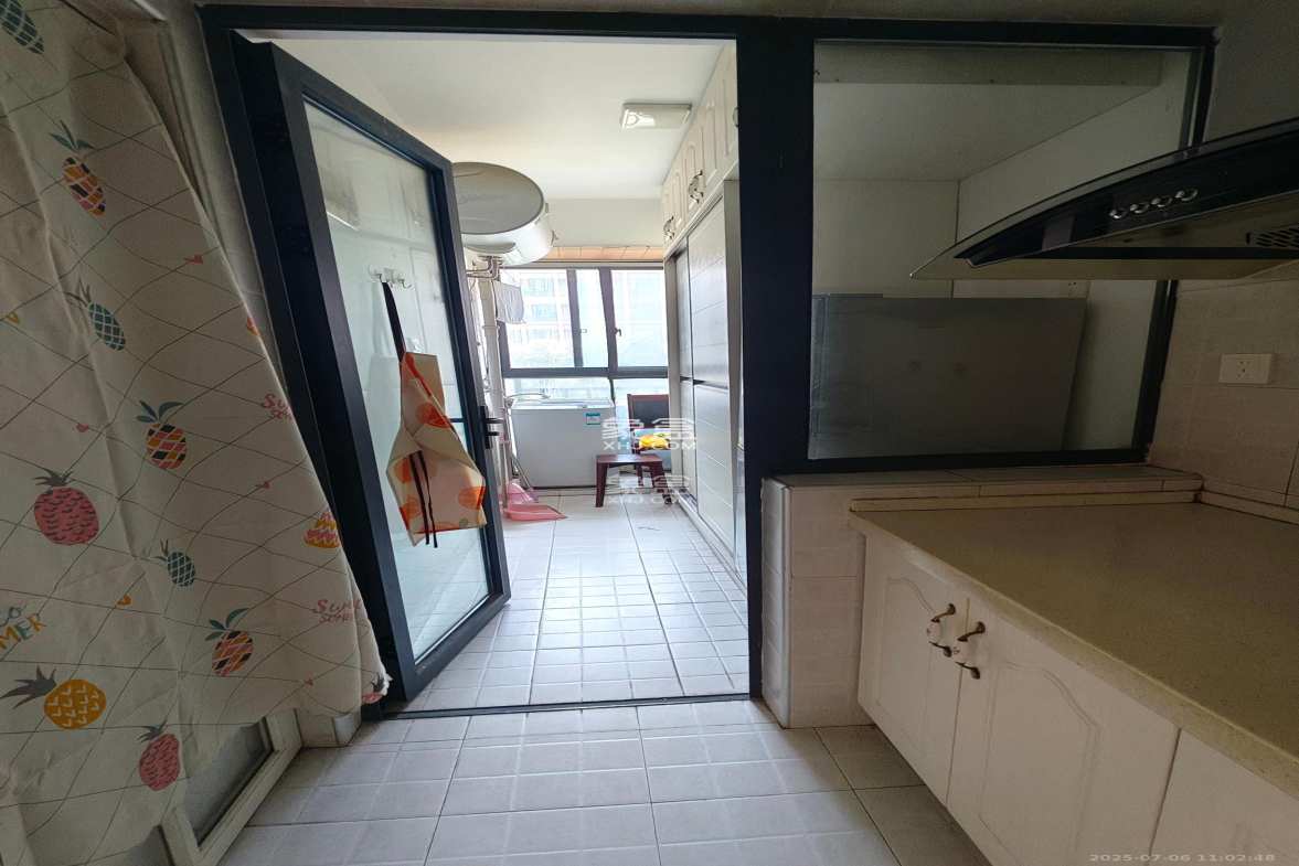 中建芙蓉工社 1室1厅1卫 1100.0元/月 中建芙蓉工社 1室1厅1卫 1100.0元/月室内图