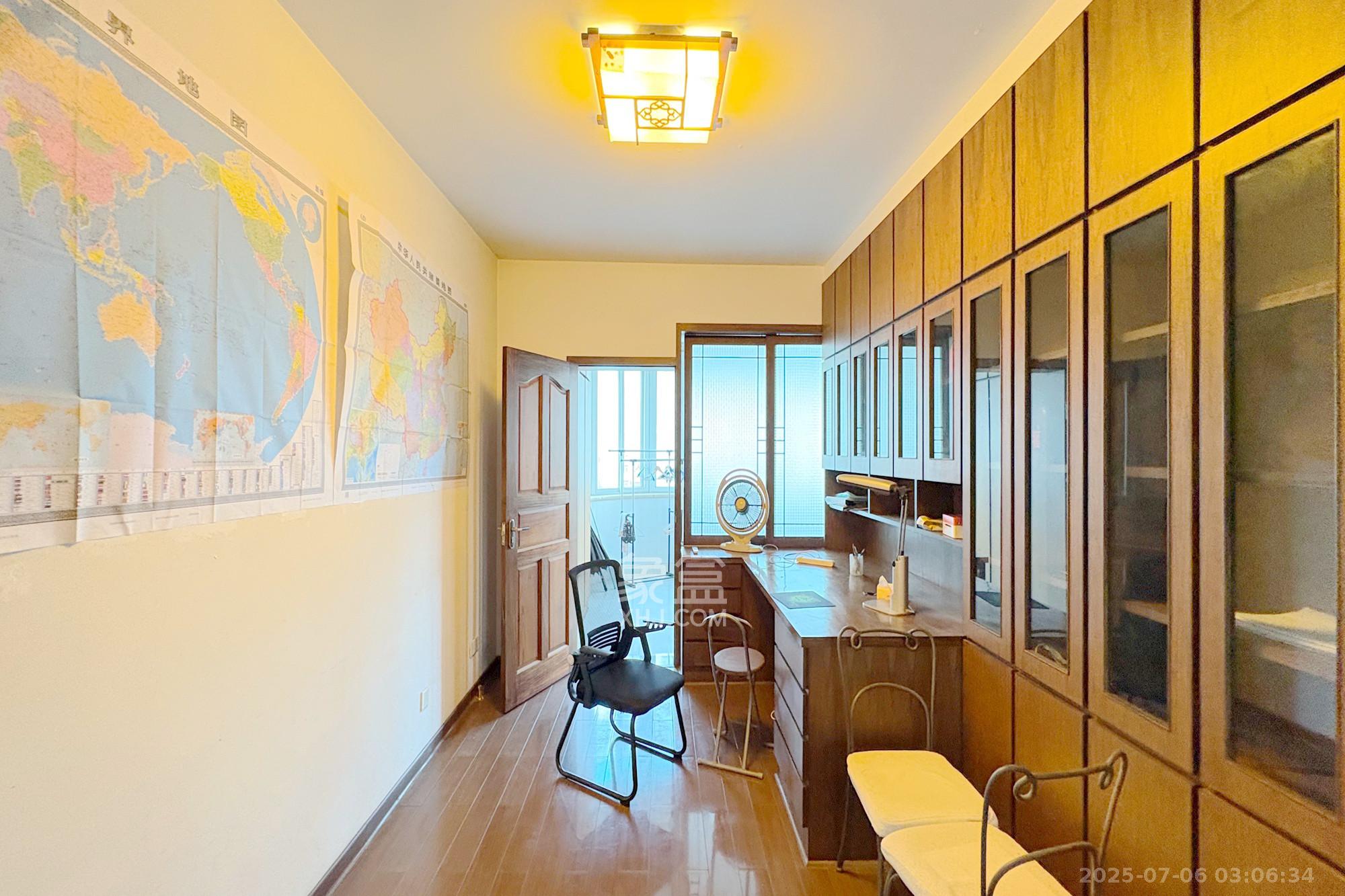 滨湖嘉园(湖滨小区)  4室2厅1卫    108.0万 滨湖嘉园(湖滨小区)  4室2厅1卫    108.0万其他