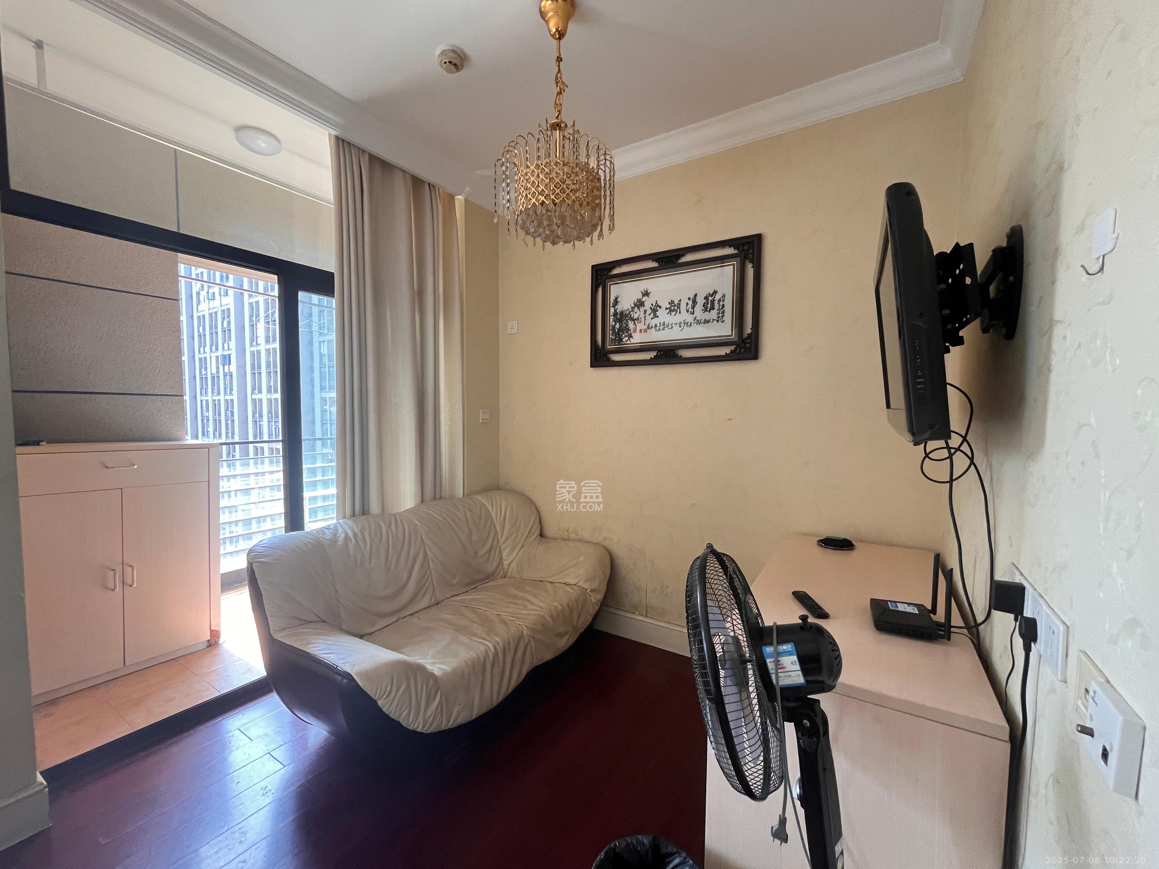 郡原广场 1室1厅1卫 2000.0元/月 郡原广场 1室1厅1卫 2000.0元/月室内图