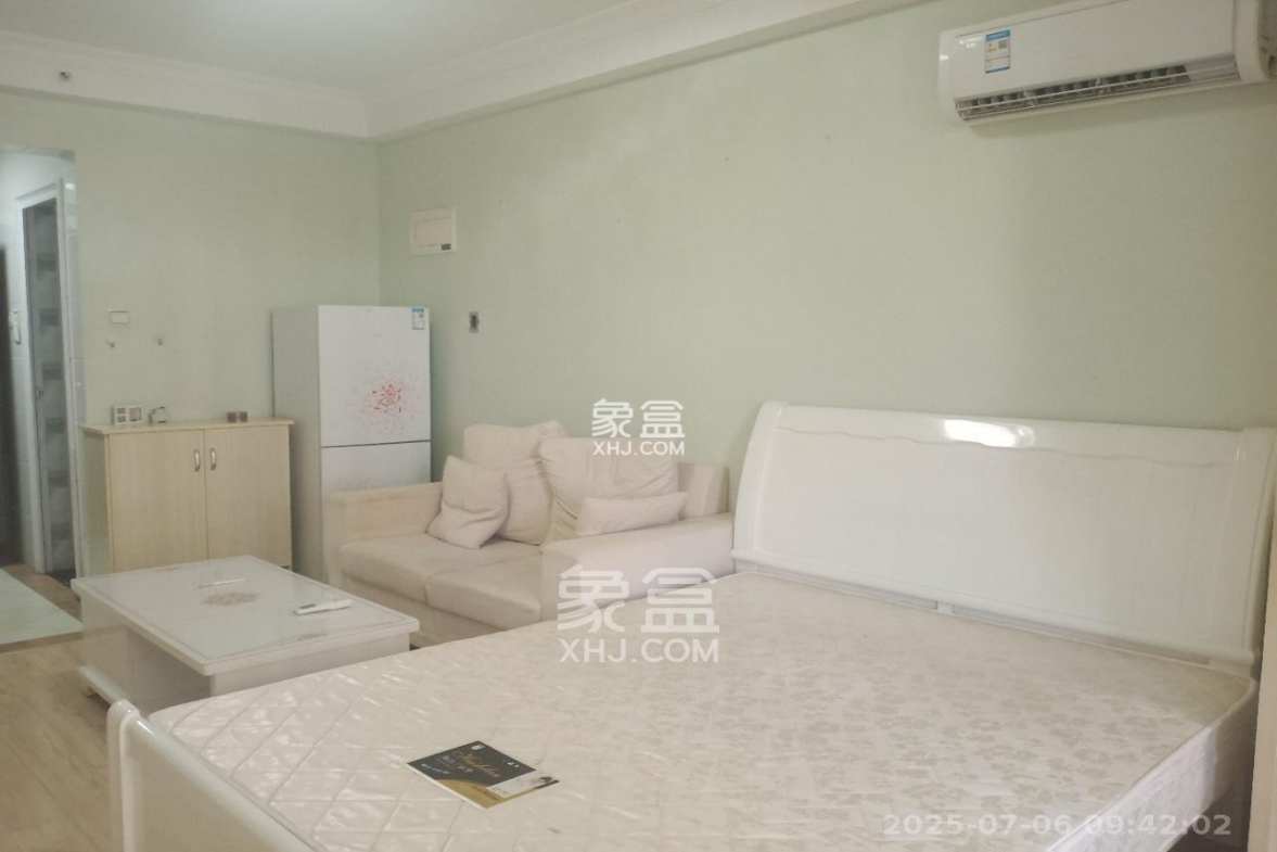 中建芙蓉嘉苑 1室1厅1卫 1200.0元/月 中建芙蓉嘉苑 1室1厅1卫 1200.0元/月室内图