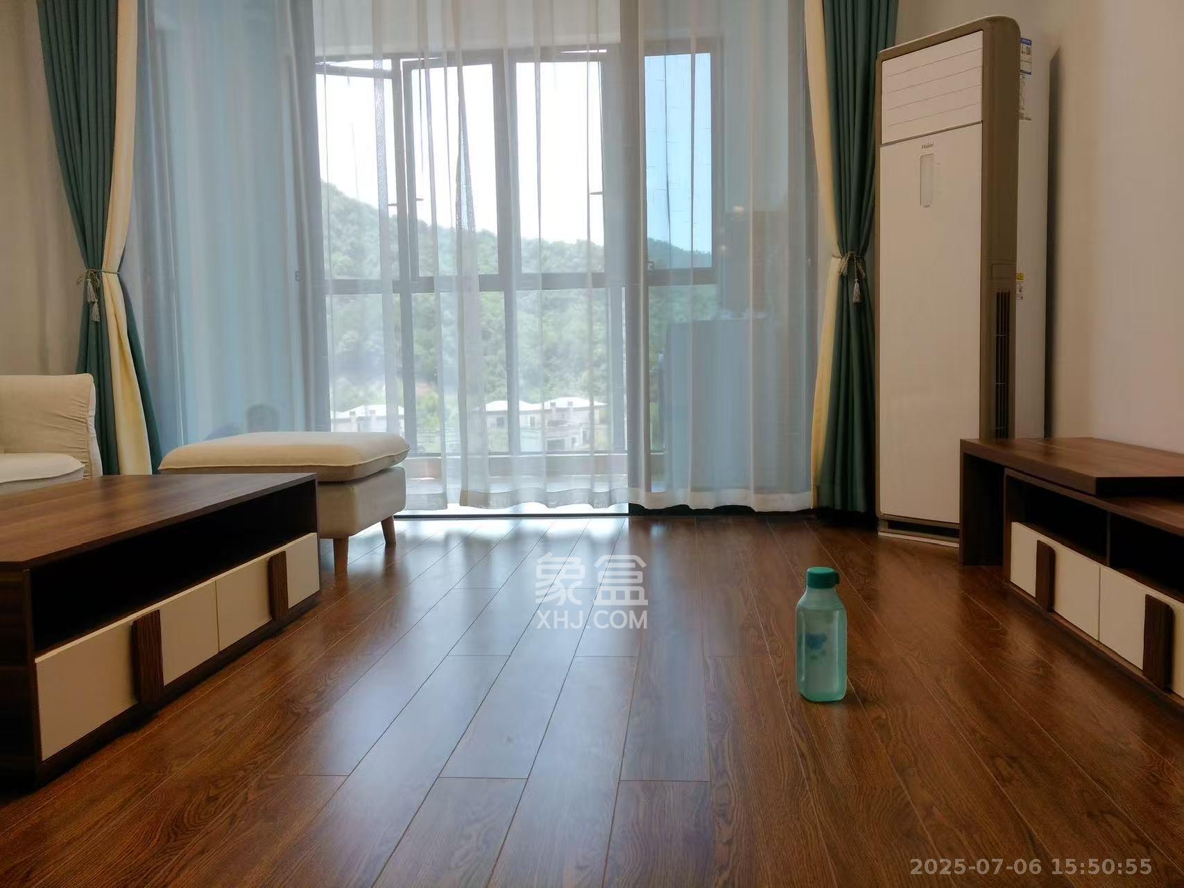 长房梅溪香山 3室2厅1卫 3500.0元/月 长房梅溪香山 3室2厅1卫 3500.0元/月室内图