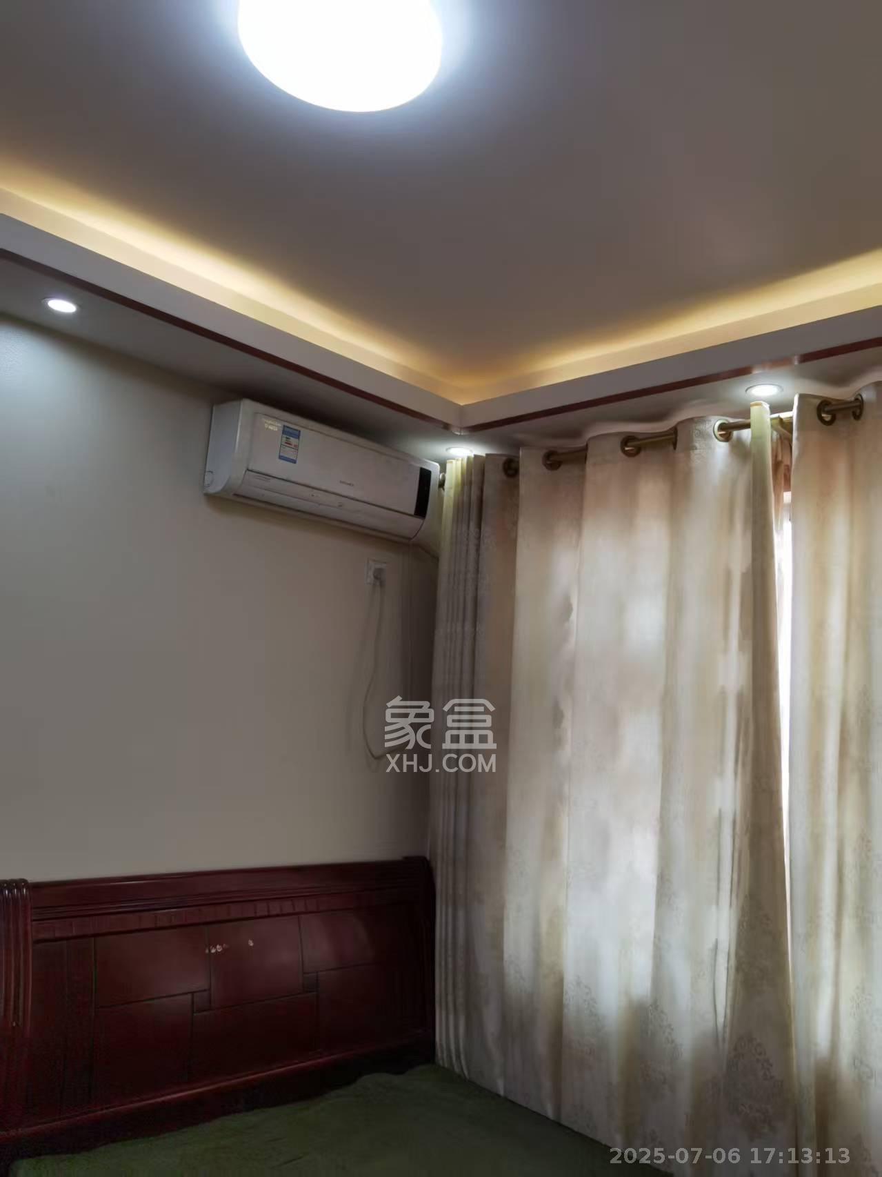 克拉美丽山庄（晟领国际）  4室2厅2卫   3200.00元/月室内图
