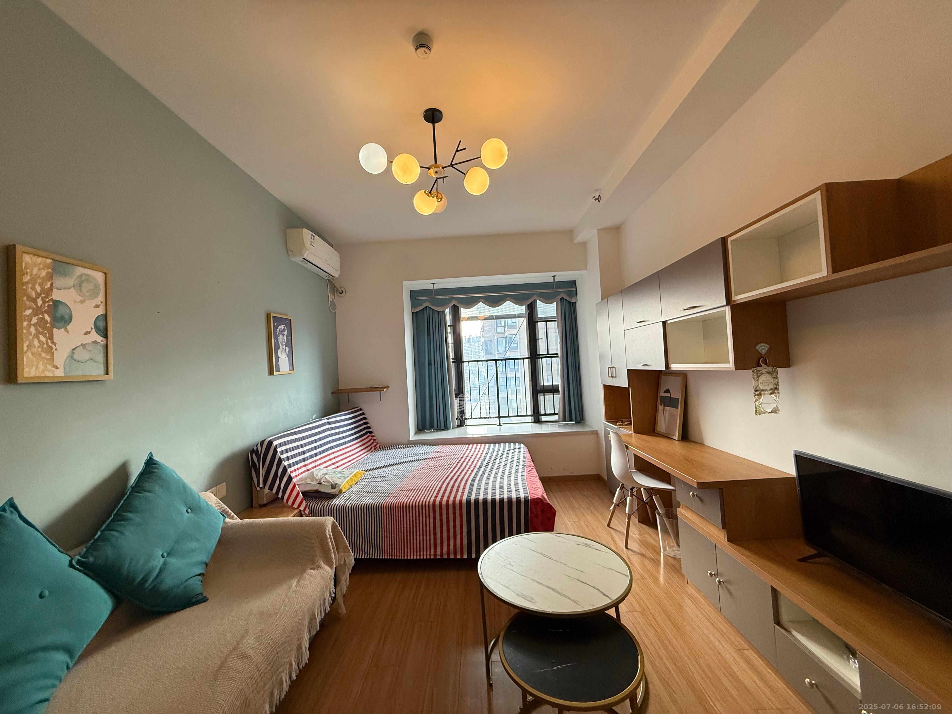 华润翡翠府 1室0厅0卫 1400.0元/月 华润翡翠府 1室0厅0卫 1400.0元/月室内图