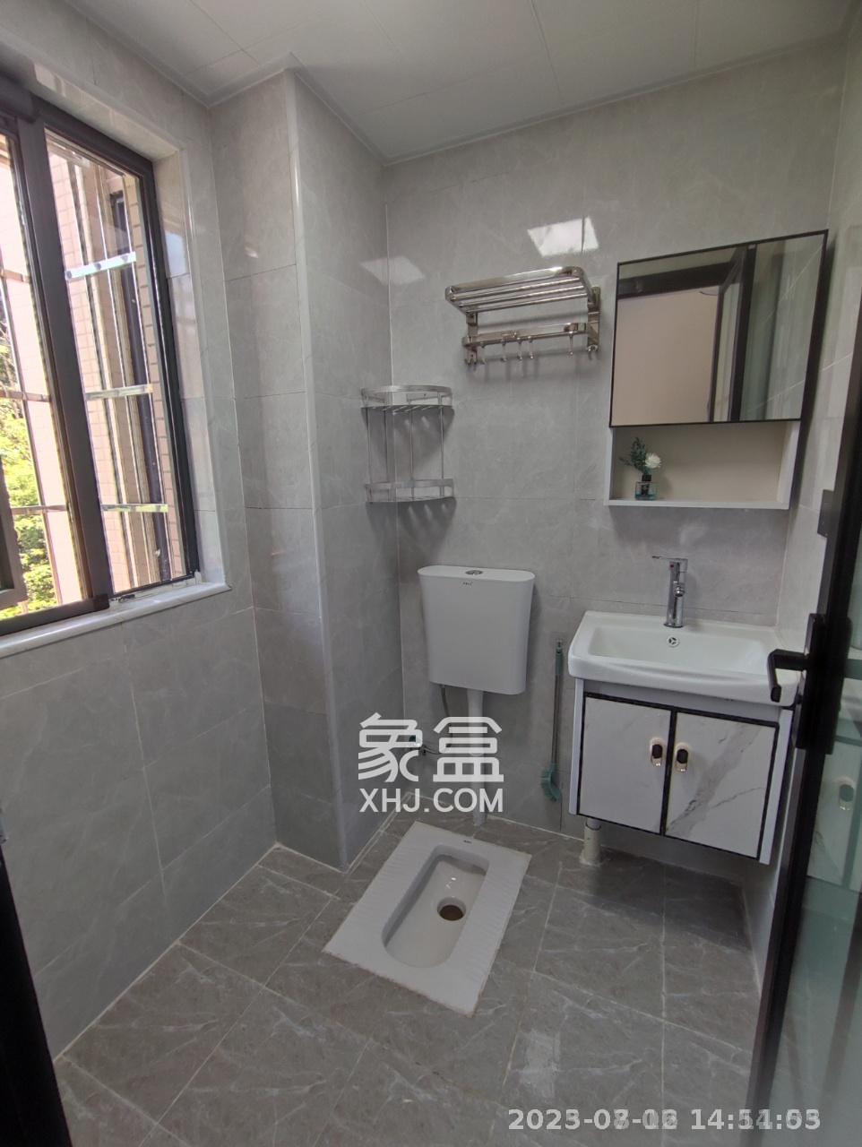 山水新城  1室1厅1卫   1300.00元/月室内图