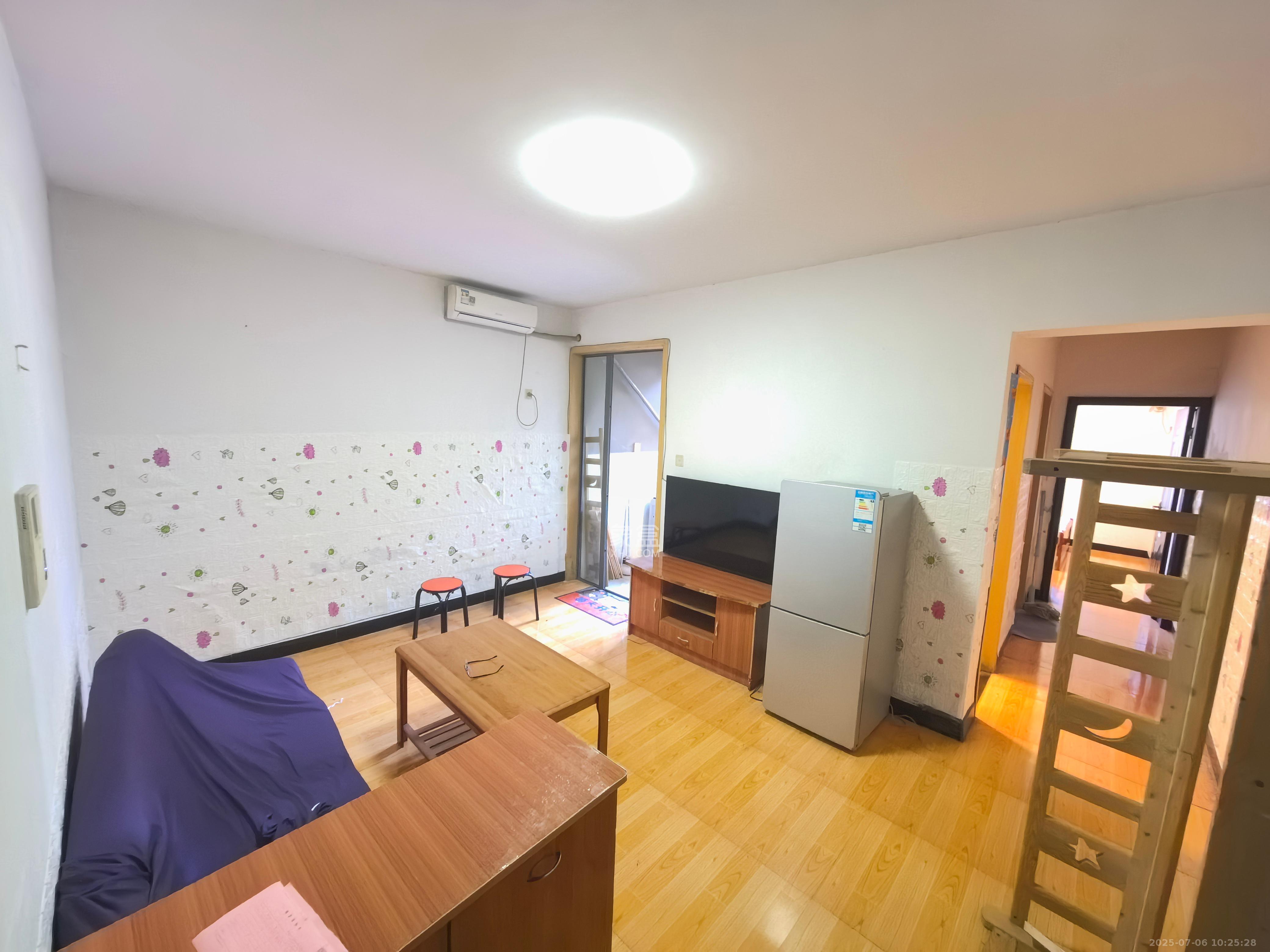 湘府东苑  1室1厅1卫   1500.00元/月室内图
