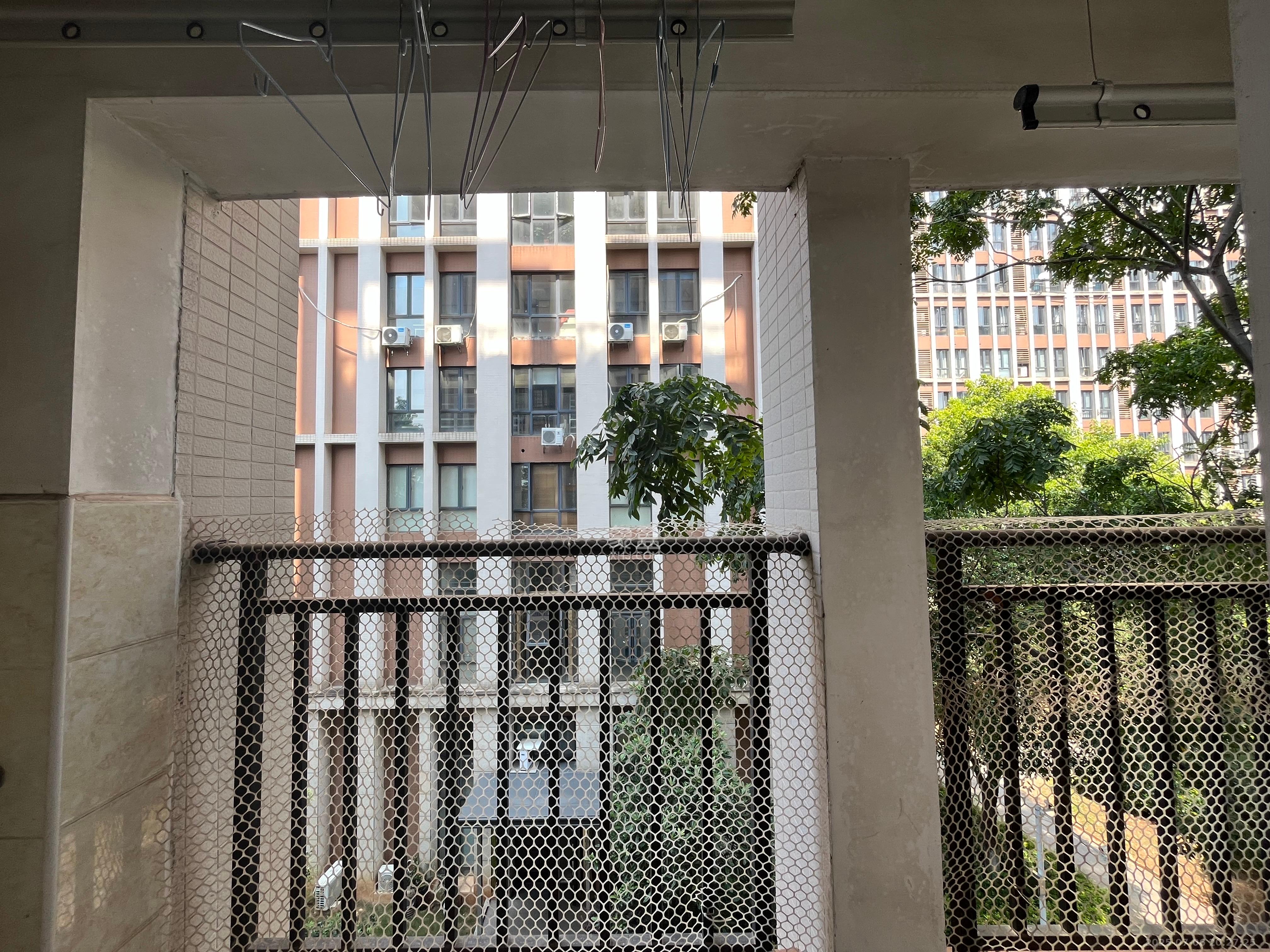 中建芙蓉工社  2室1厅1卫   1700.00元/月室内图
