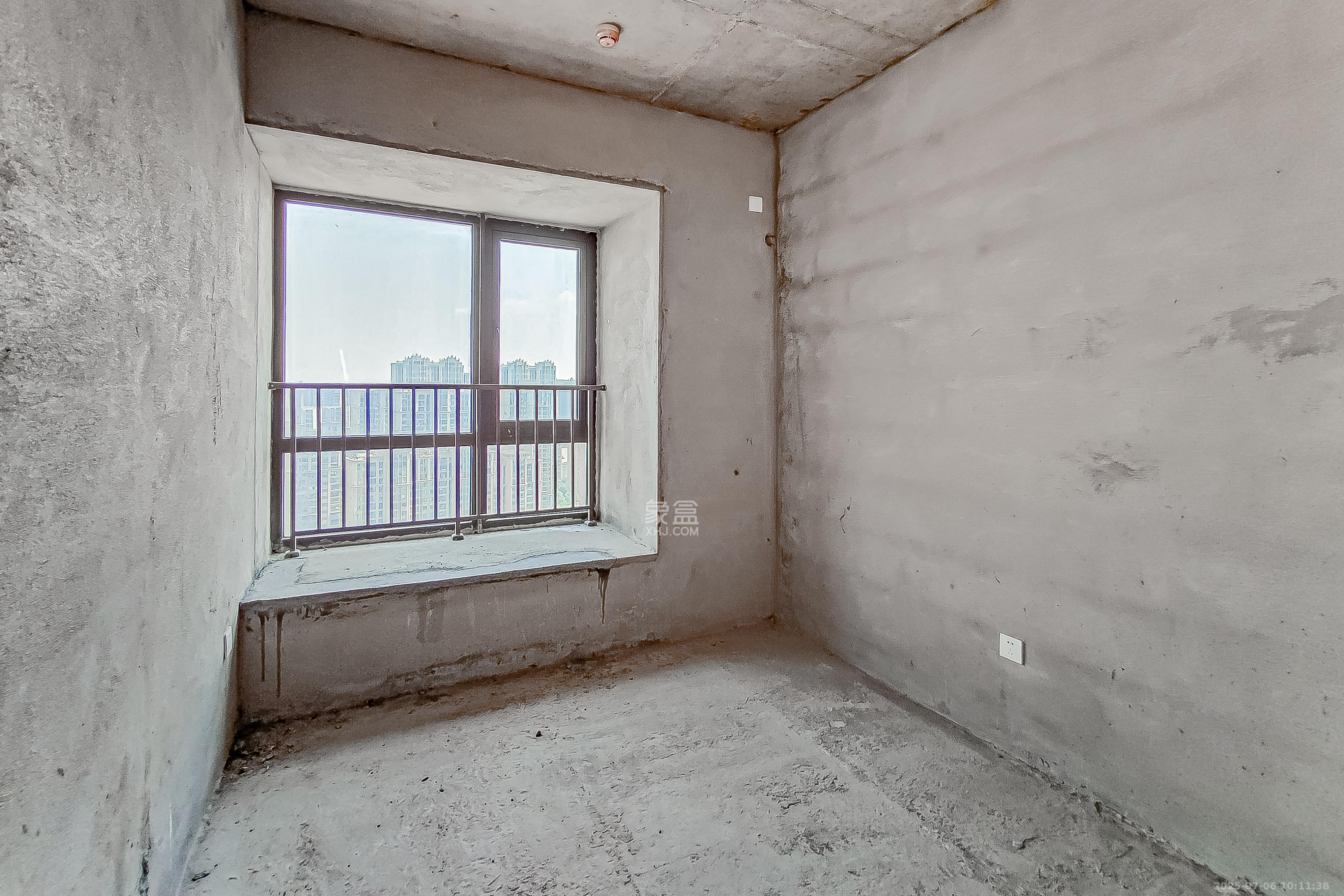 明昇壹城(明昇时代广场)二期 4室2厅2卫 209.8万 明昇壹城(明昇时代广场)二期 4室2厅2卫 209.8万卧室