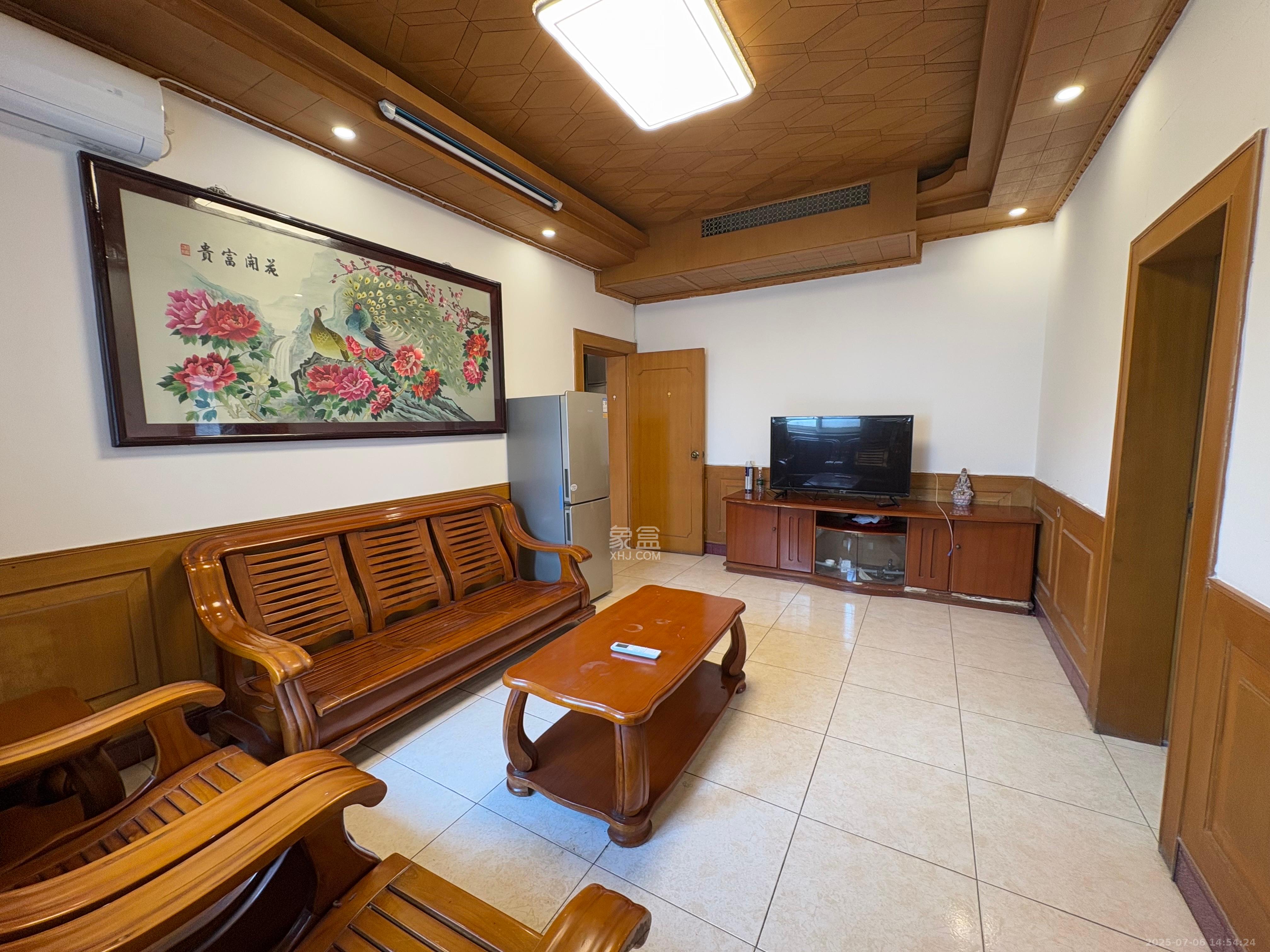 隆华金属宿舍  3室2厅1卫    2600.0元/月室内图