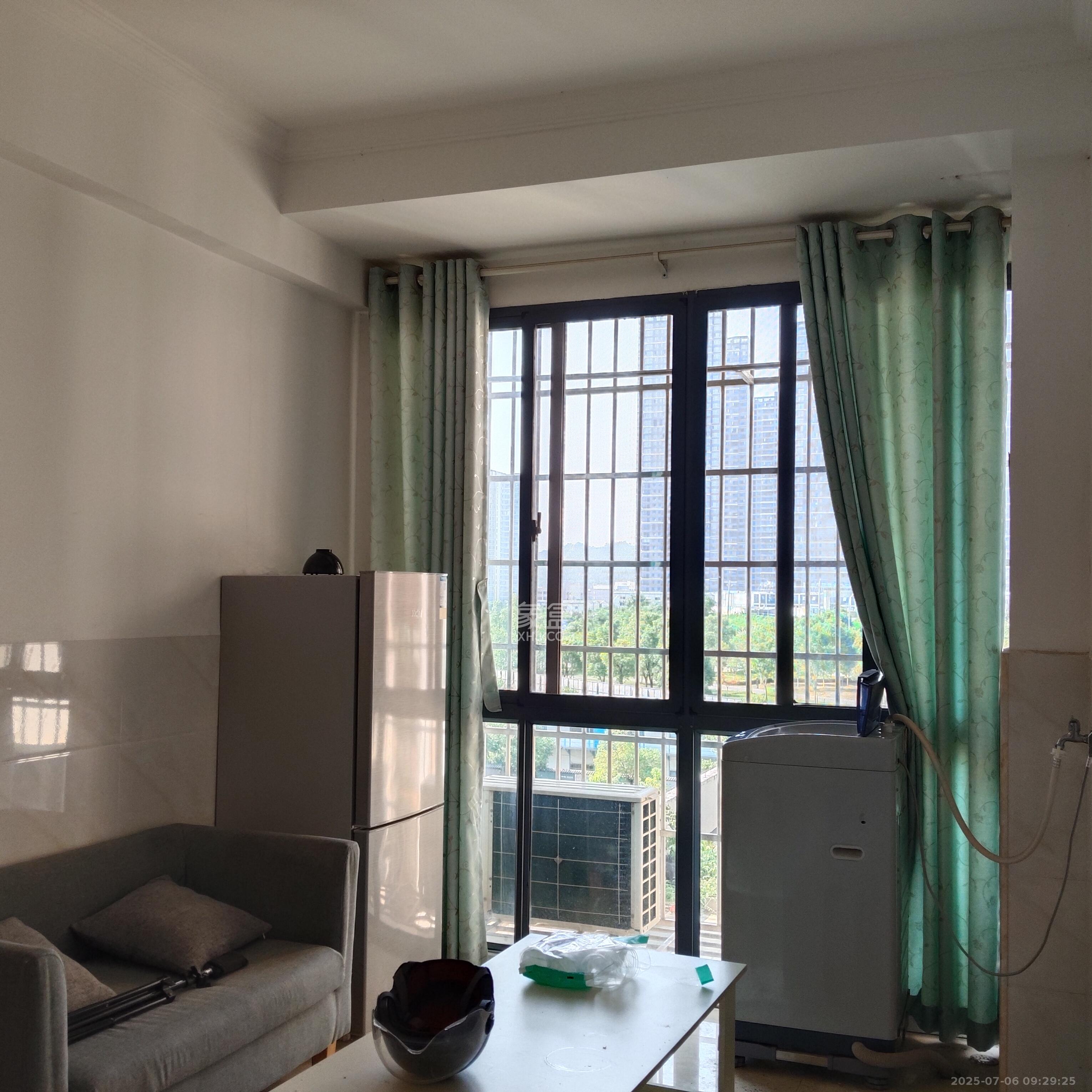 嘉顺苑 1室1厅1卫 1200.0元/月 嘉顺苑 1室1厅1卫 1200.0元/月室内图