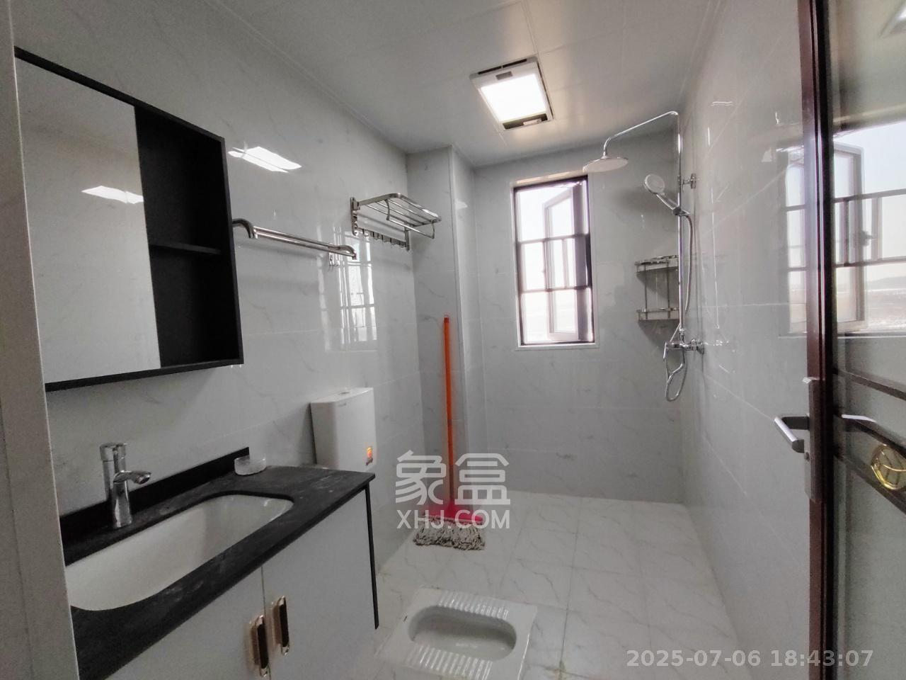 中建嘉和城  3室2厅1卫    2200.0元/月 中建嘉和城  3室2厅1卫    2200.0元/月室内图