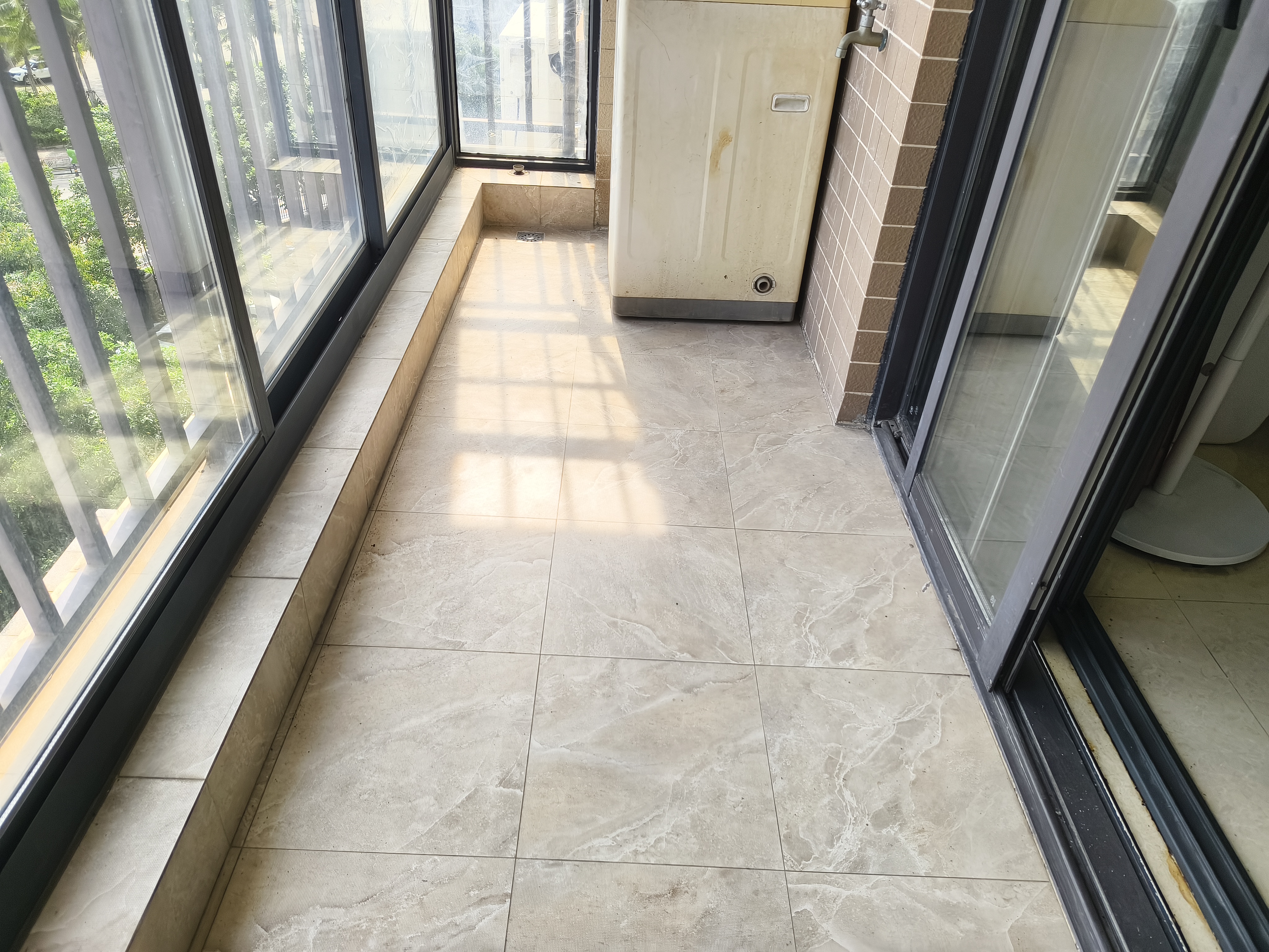 和风江岸 3室2厅1卫 4000.0元/月 和风江岸 3室2厅1卫 4000.0元/月室内图